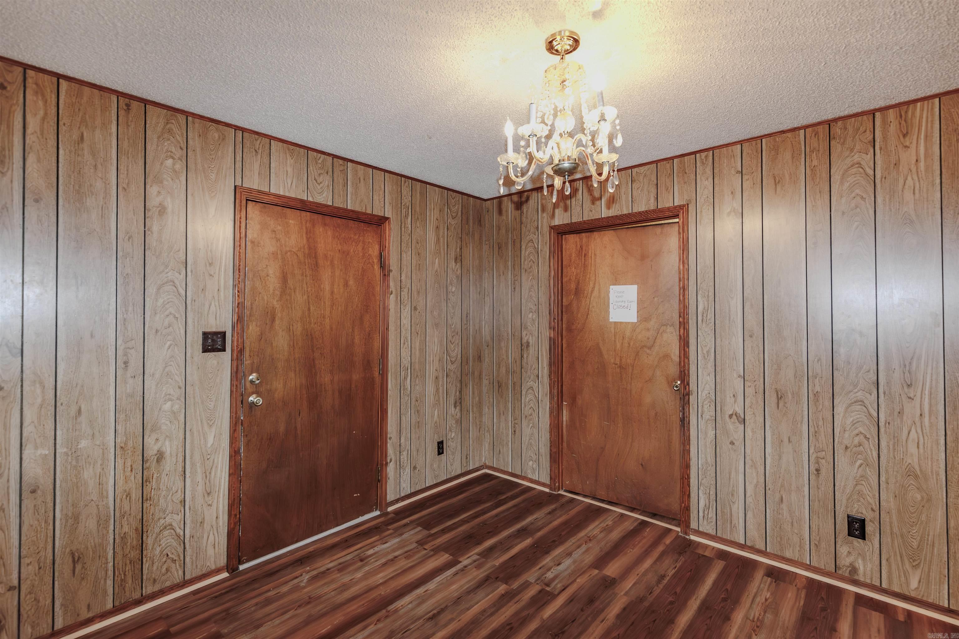 Metes & Bounds - Residential