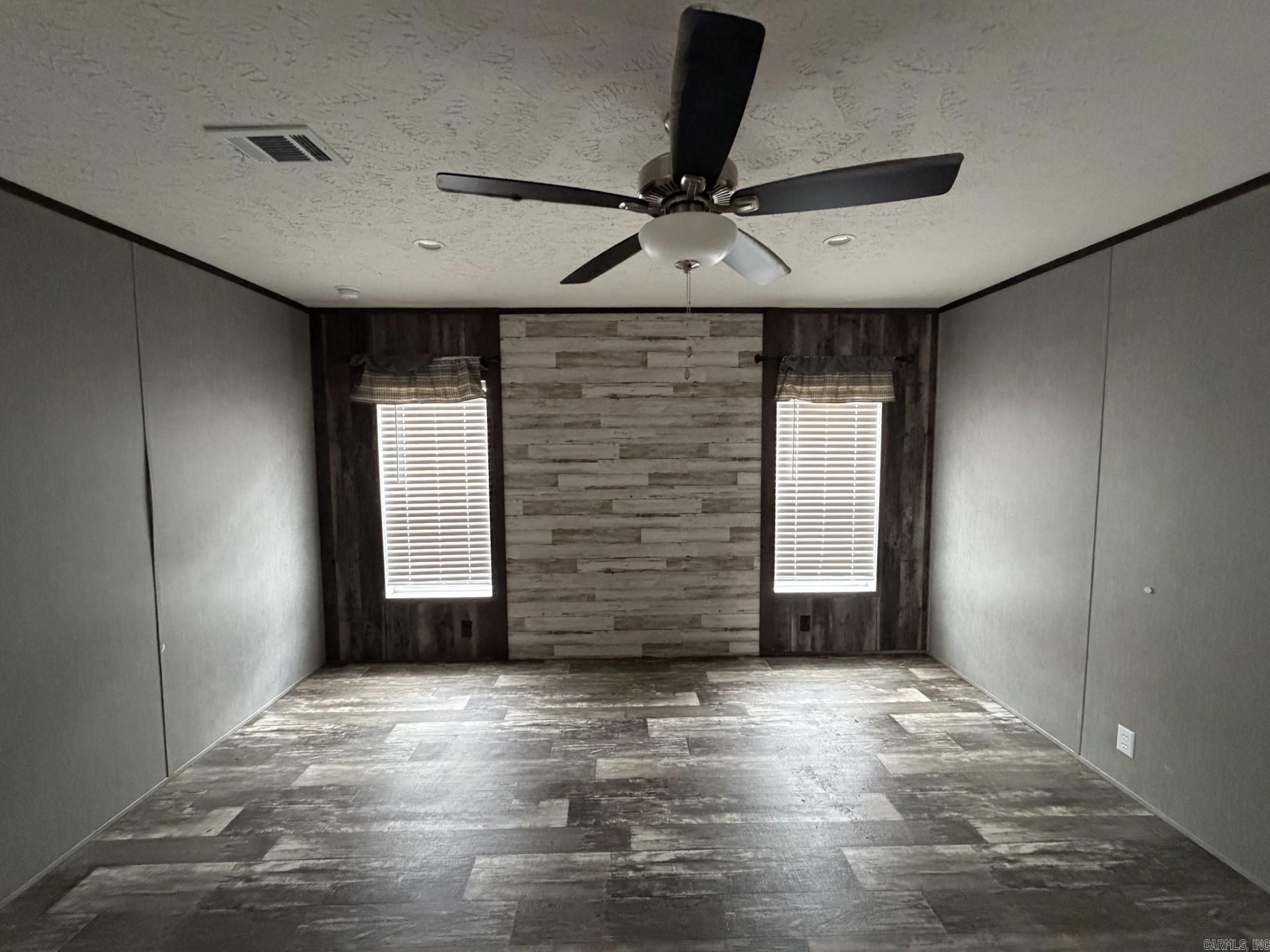 BRYANT HILLS - Residential