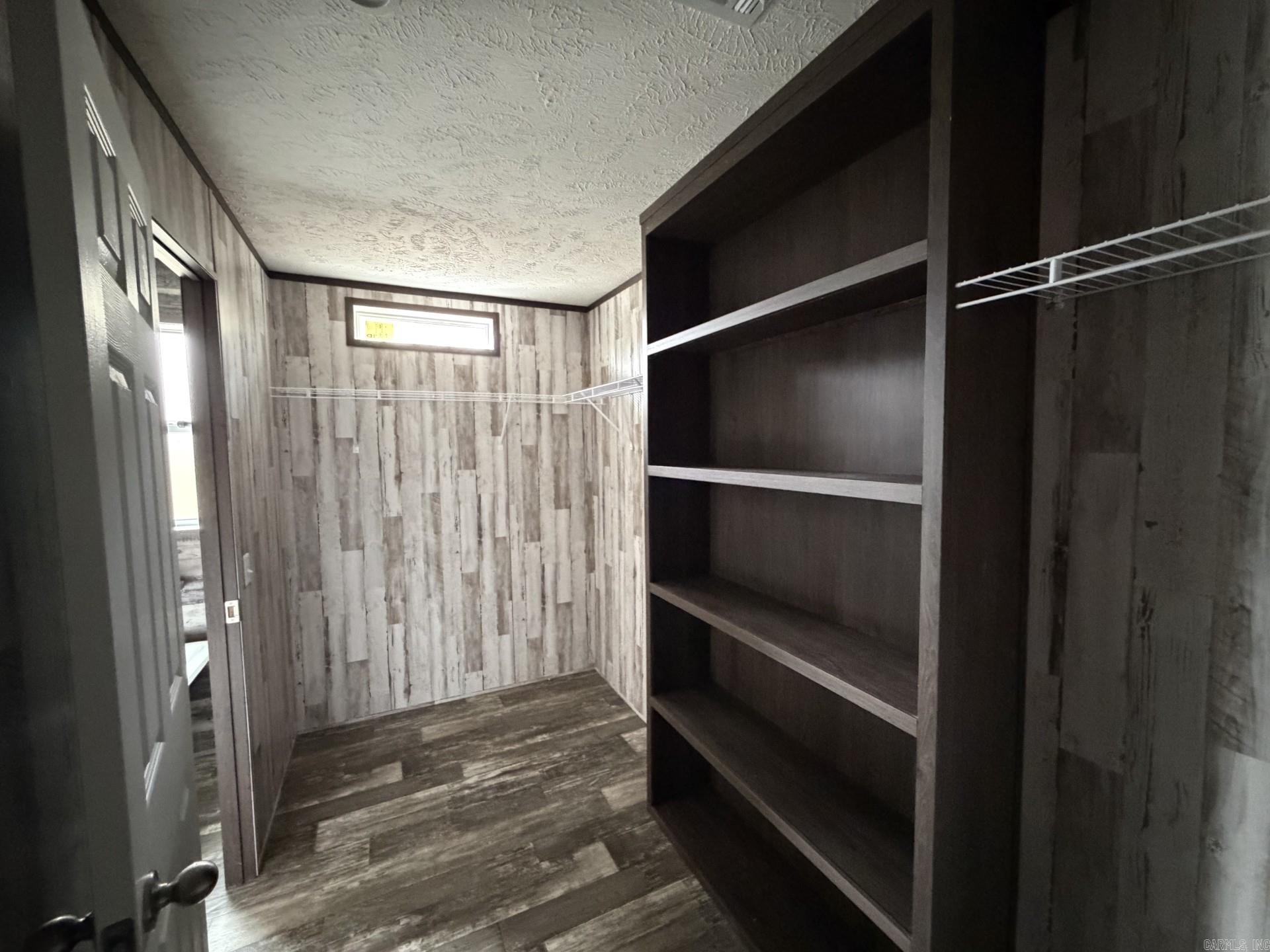 BRYANT HILLS - Residential