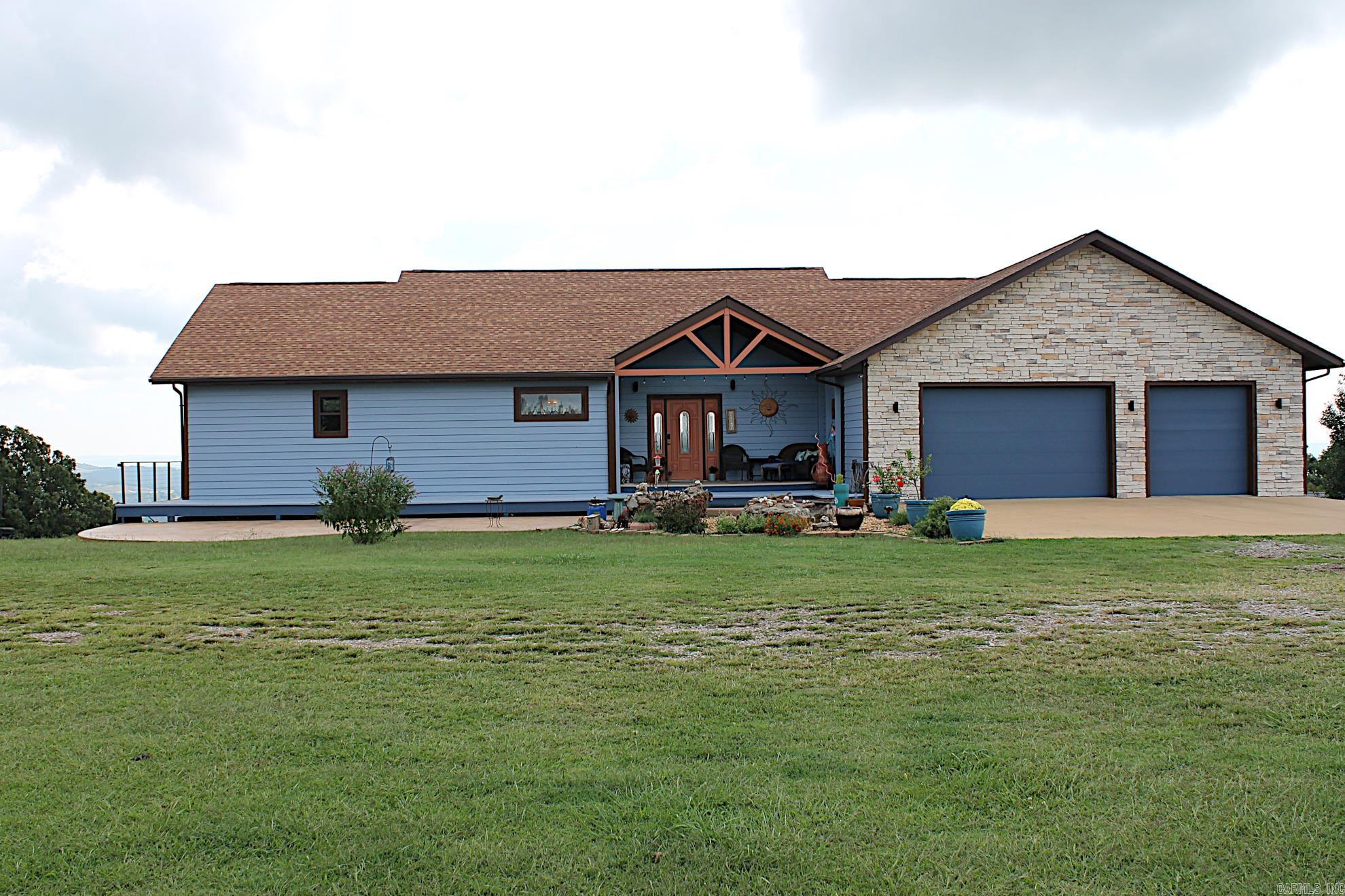 Country - Residential