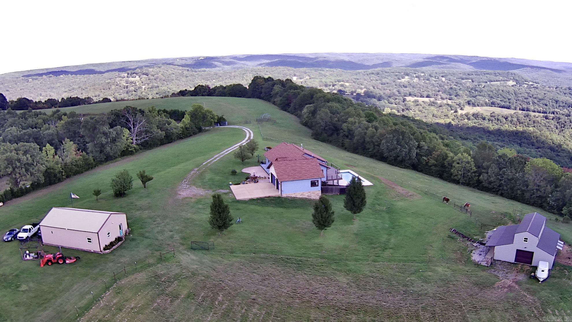 Country - Residential