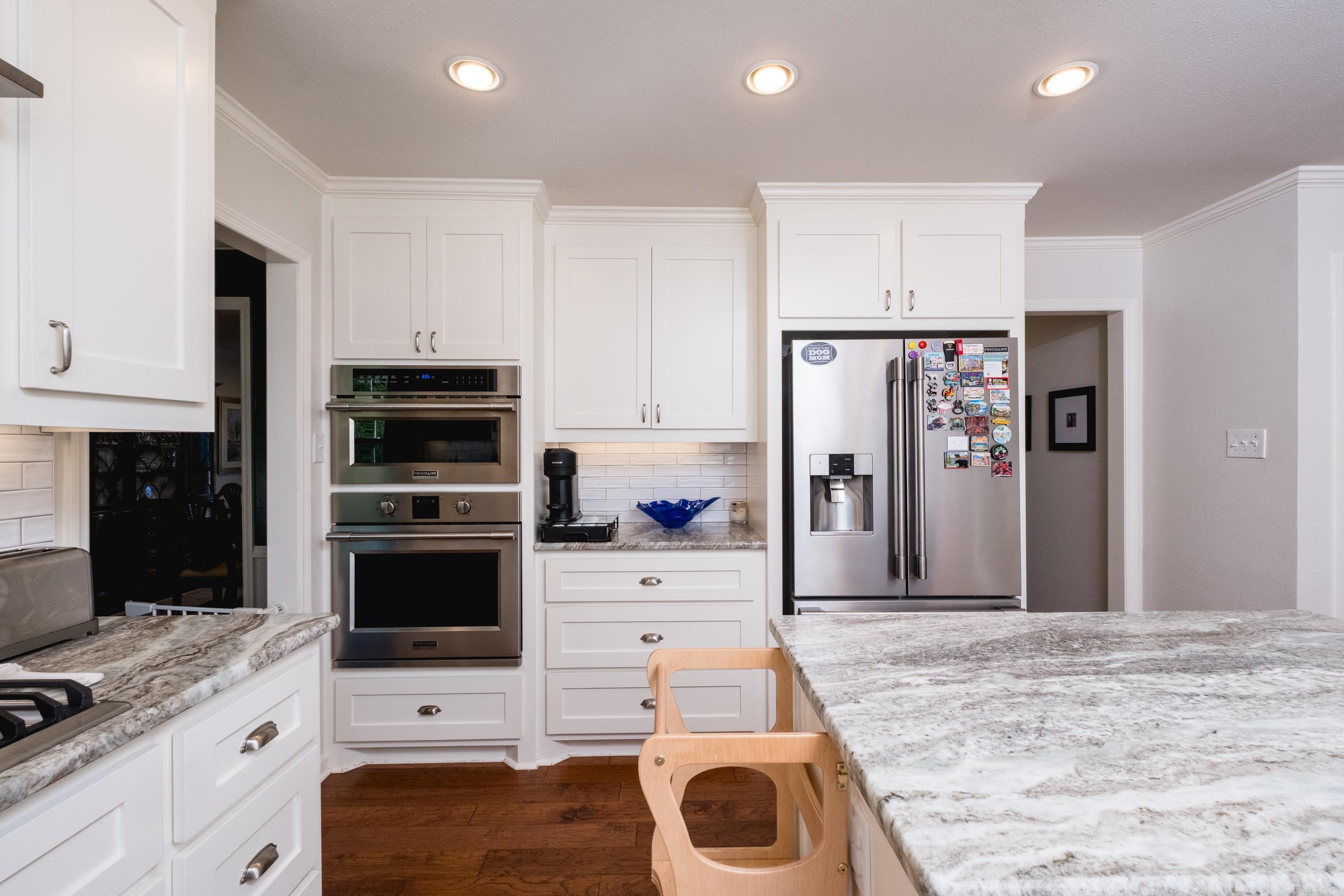 PLEASANT VALLEY - Residential