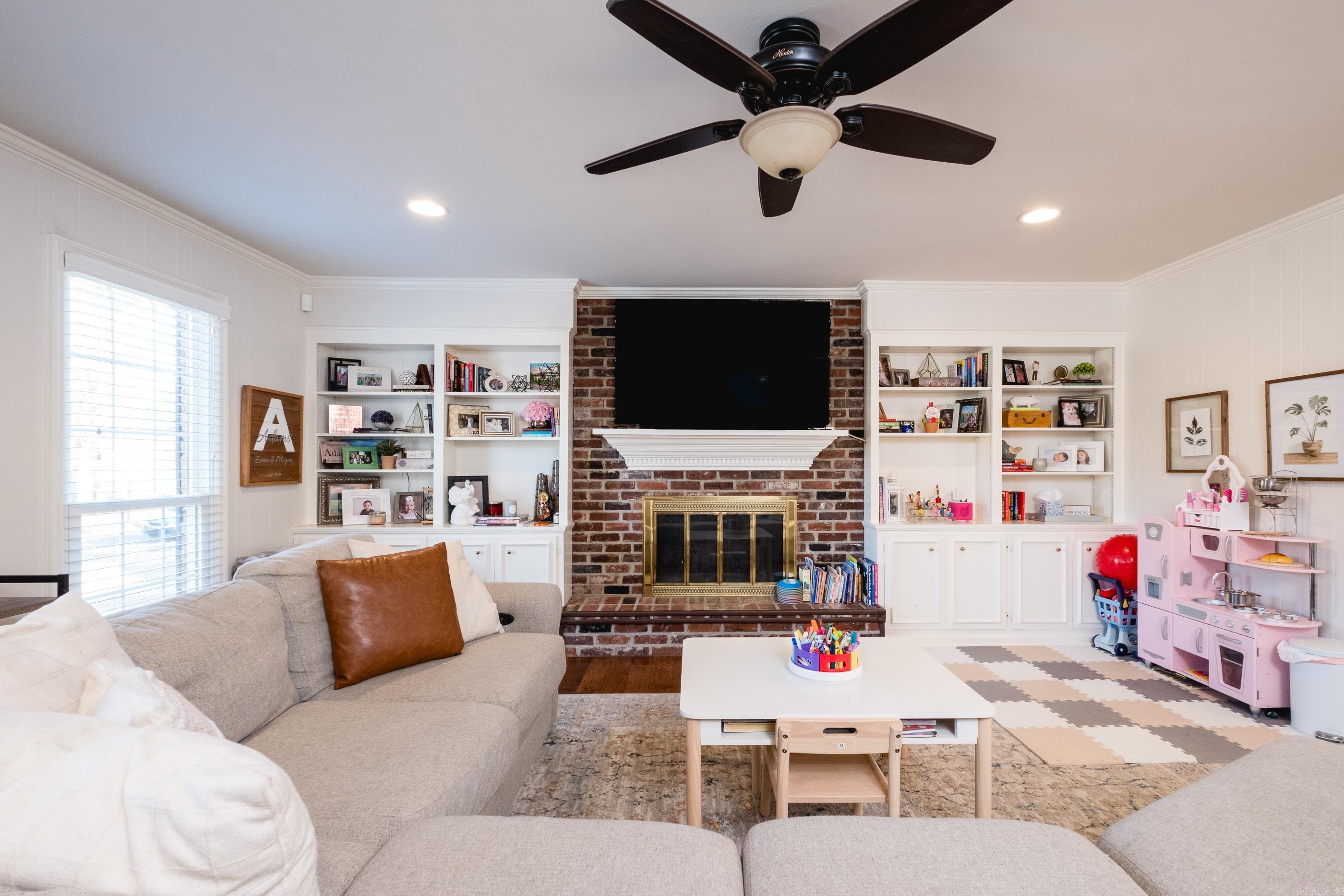 PLEASANT VALLEY - Residential