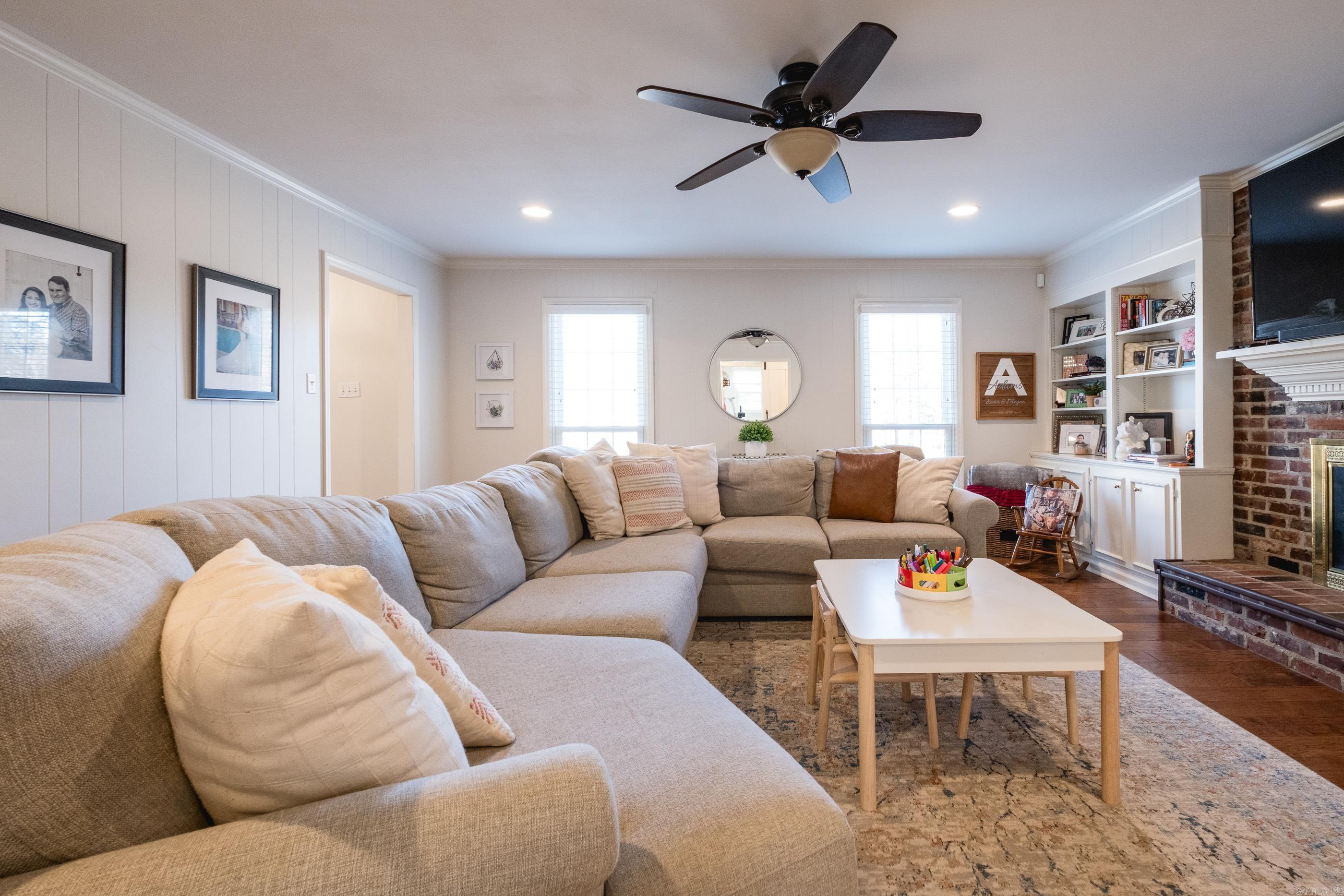 PLEASANT VALLEY - Residential