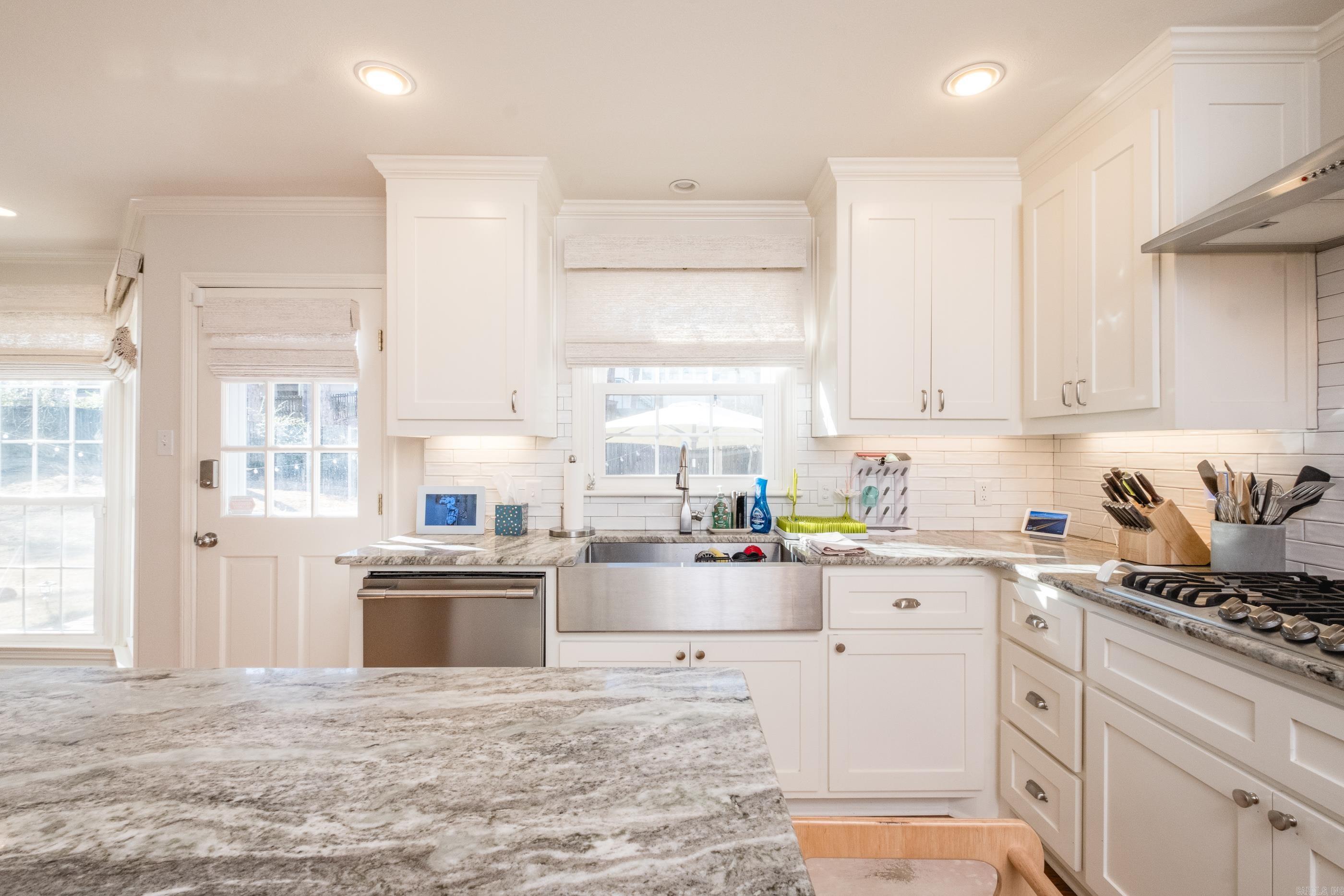 PLEASANT VALLEY - Residential