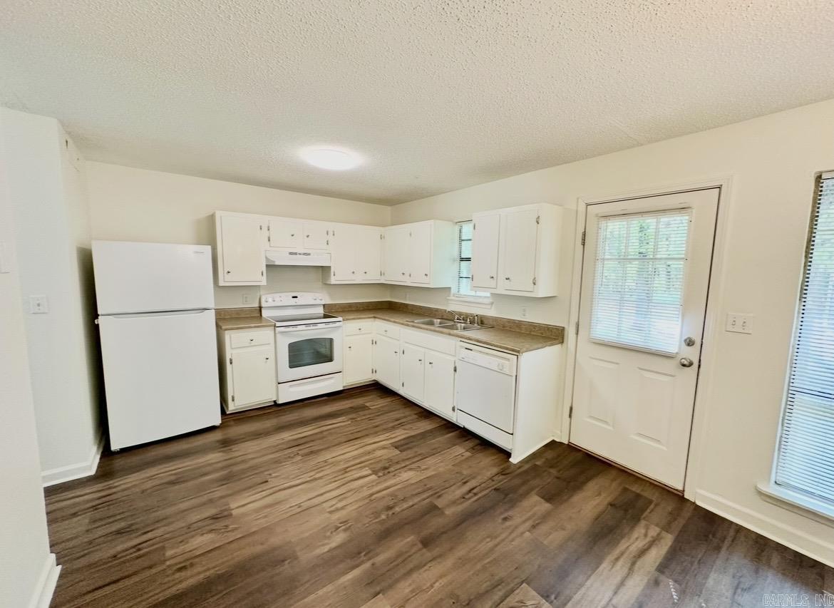 Rolling Creek Phase I - Residential