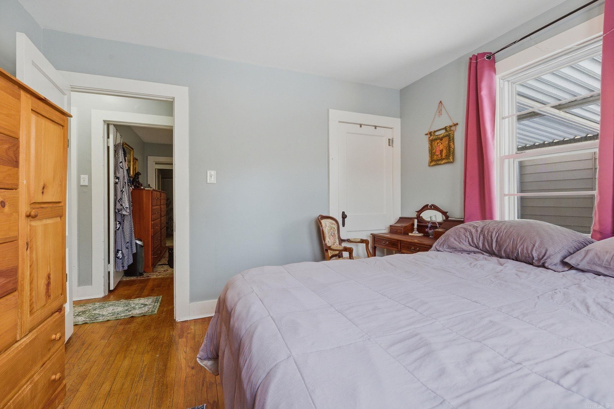 HILLSIDE - Residential