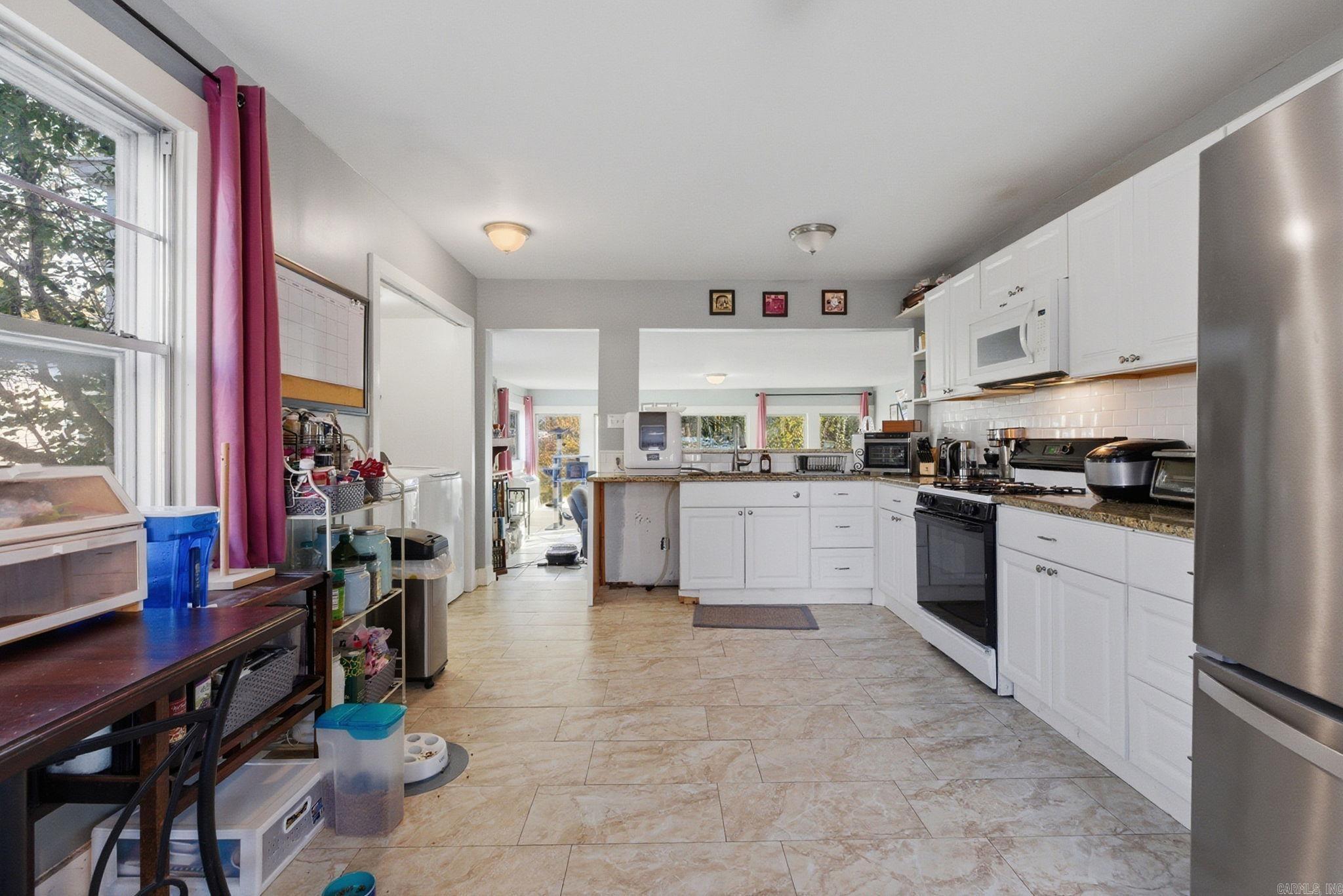 HILLSIDE - Residential