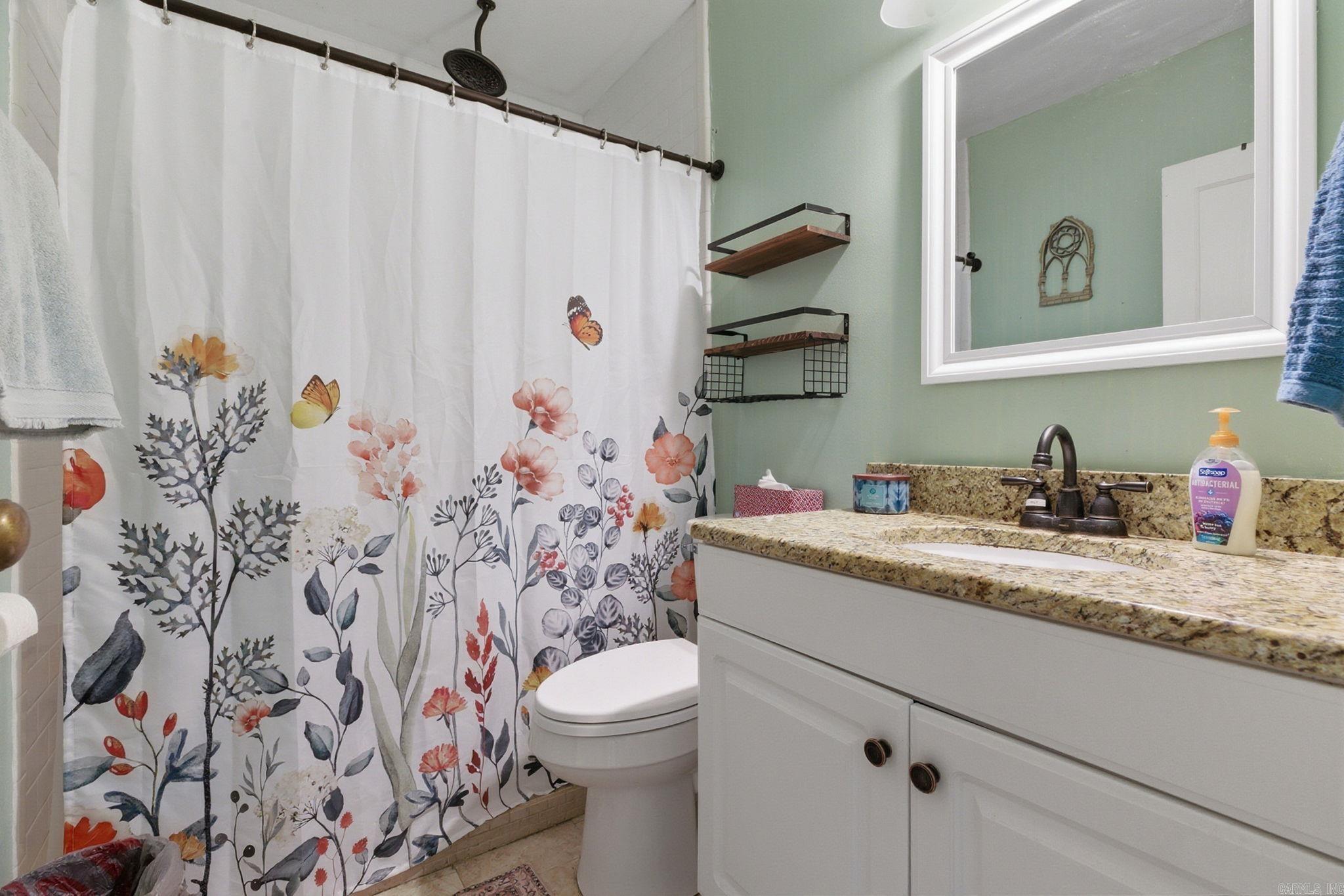 HILLSIDE - Residential