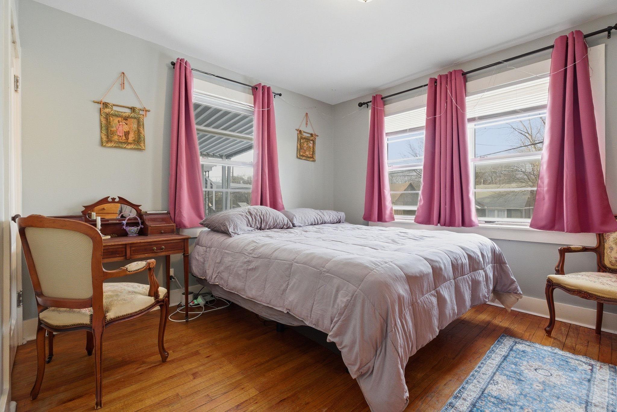 HILLSIDE - Residential