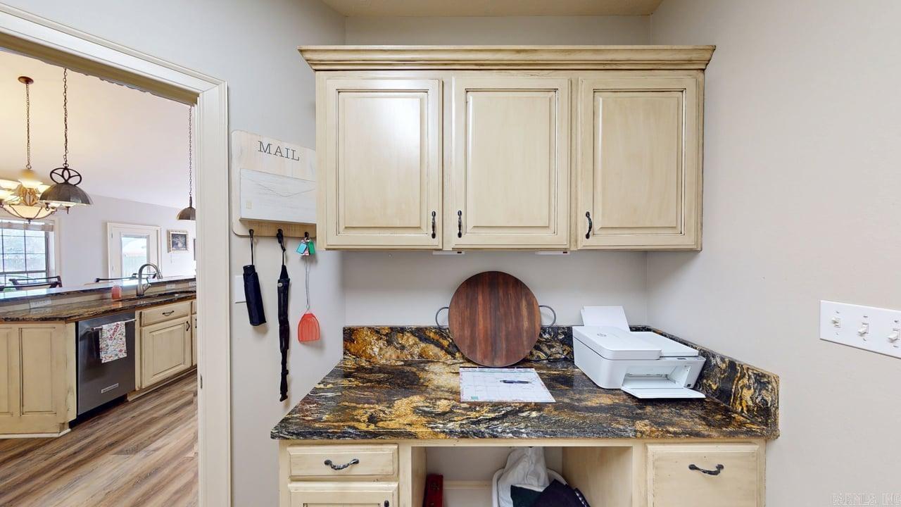 WOODLAND SPRINGS - Residential