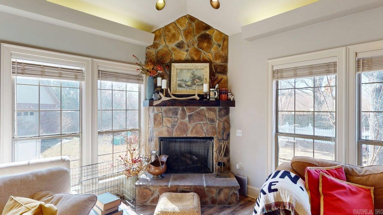 WOODLAND SPRINGS - Residential