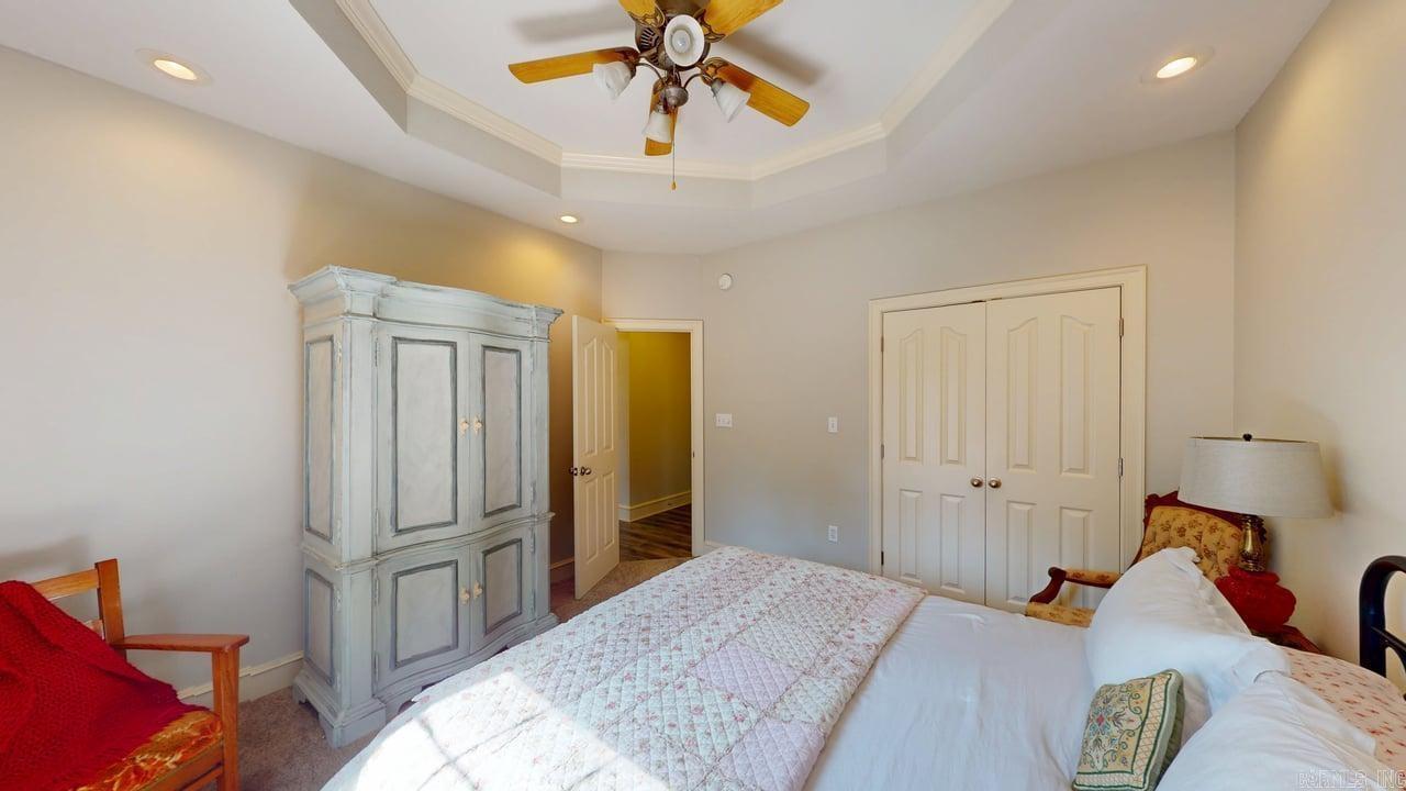 WOODLAND SPRINGS - Residential