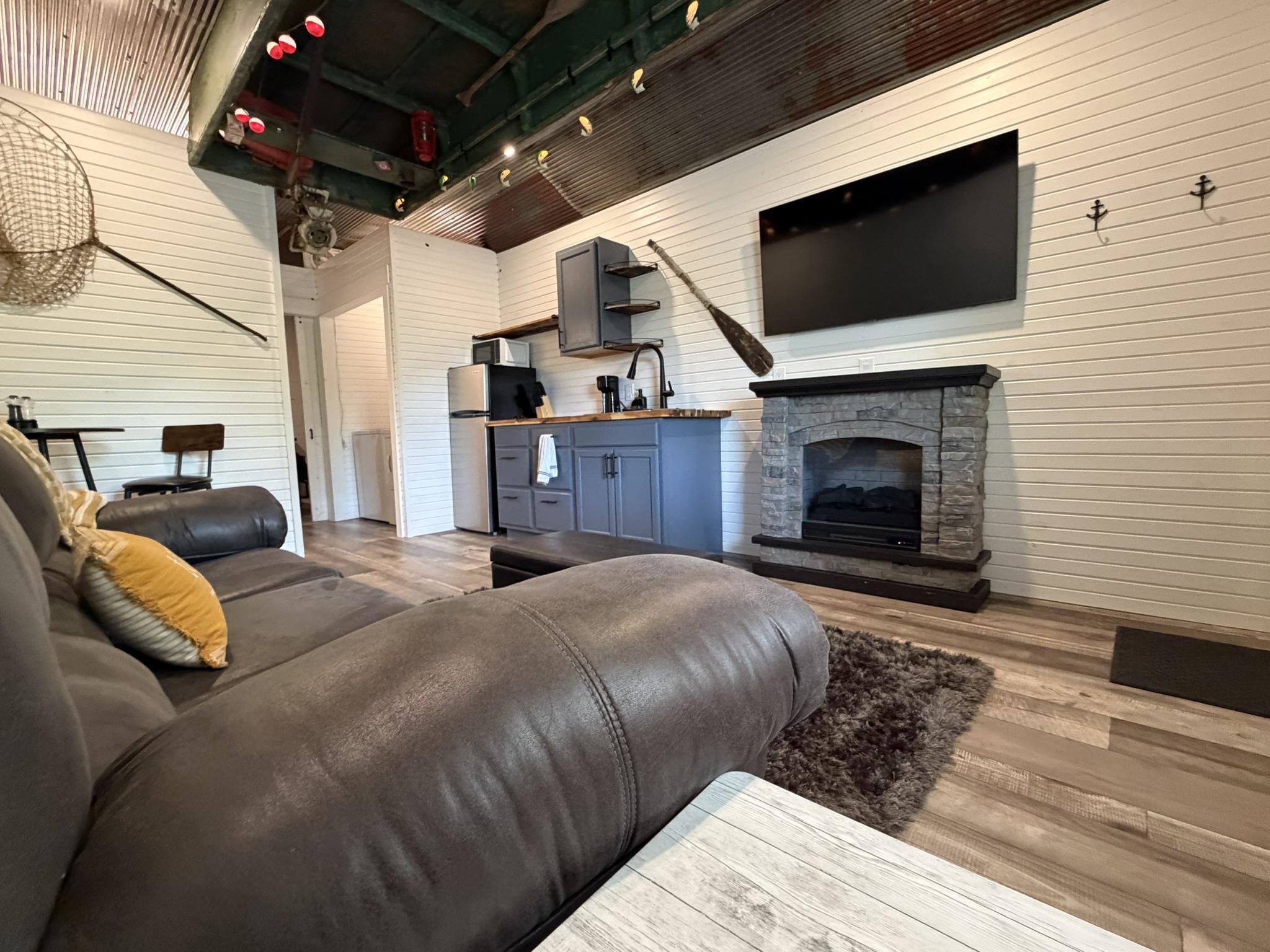 ORIGINAL TOWN - GUION - Residential