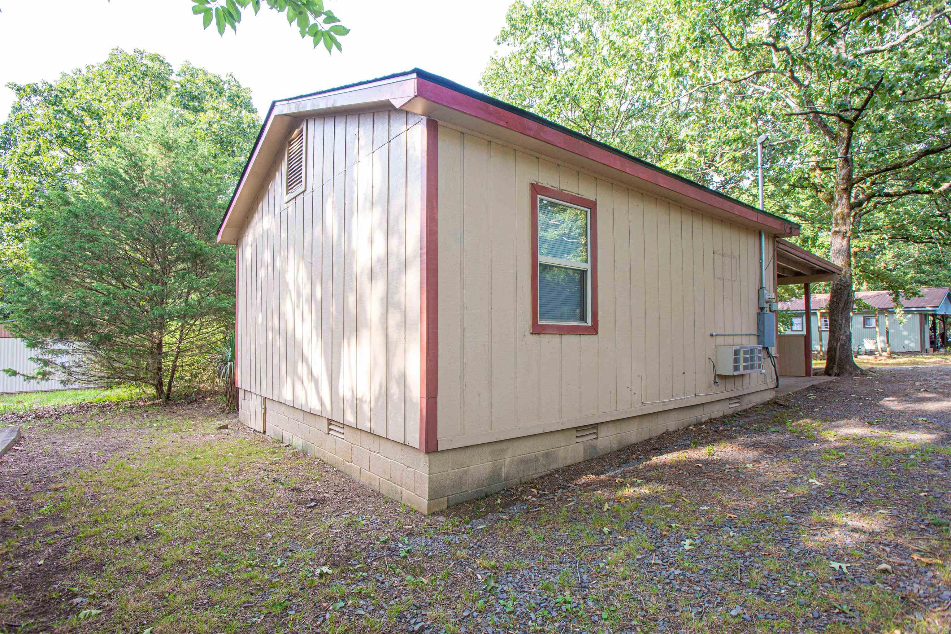 3N-11-28 - Residential Lease