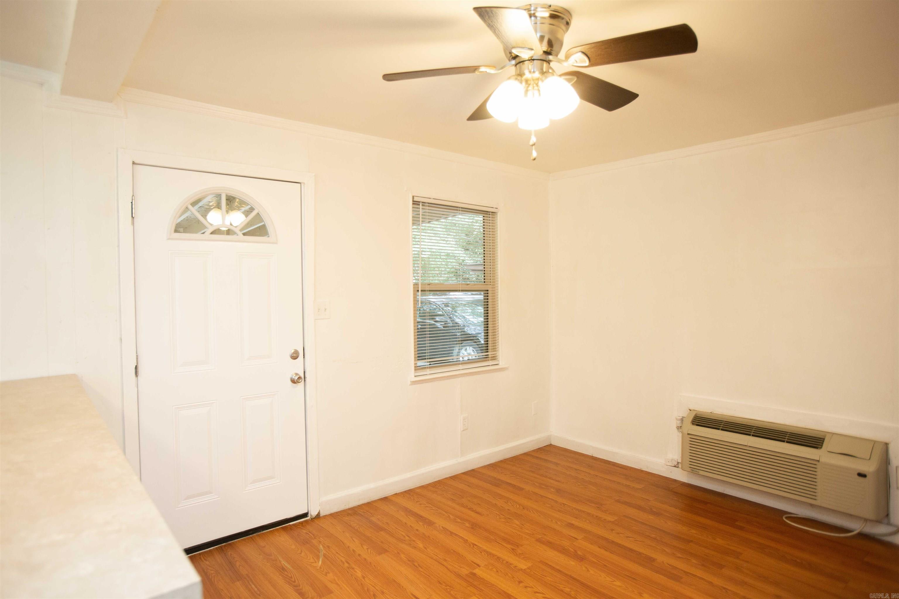 3N-11-28 - Residential Lease