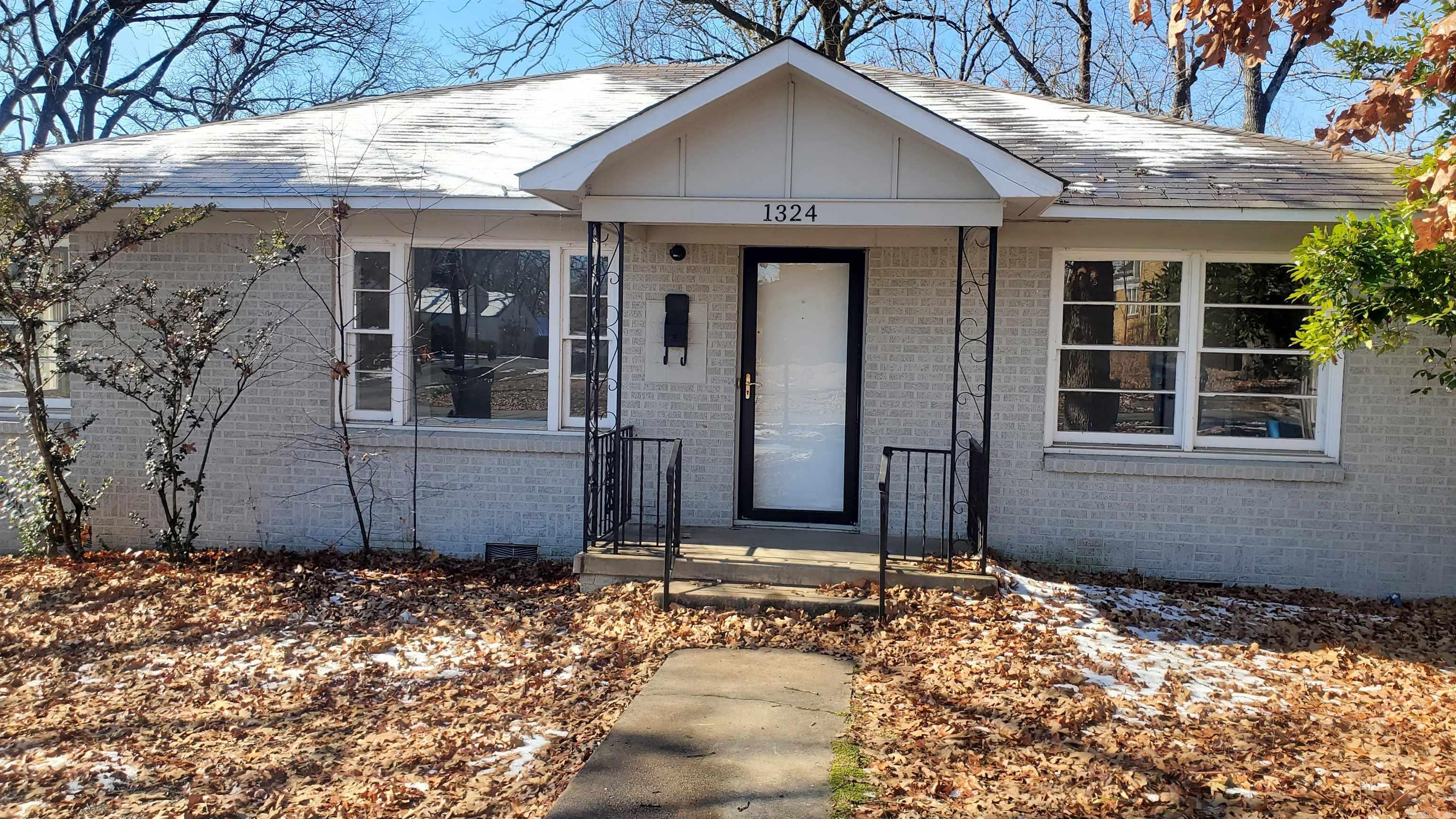 OAK FOREST - Residential