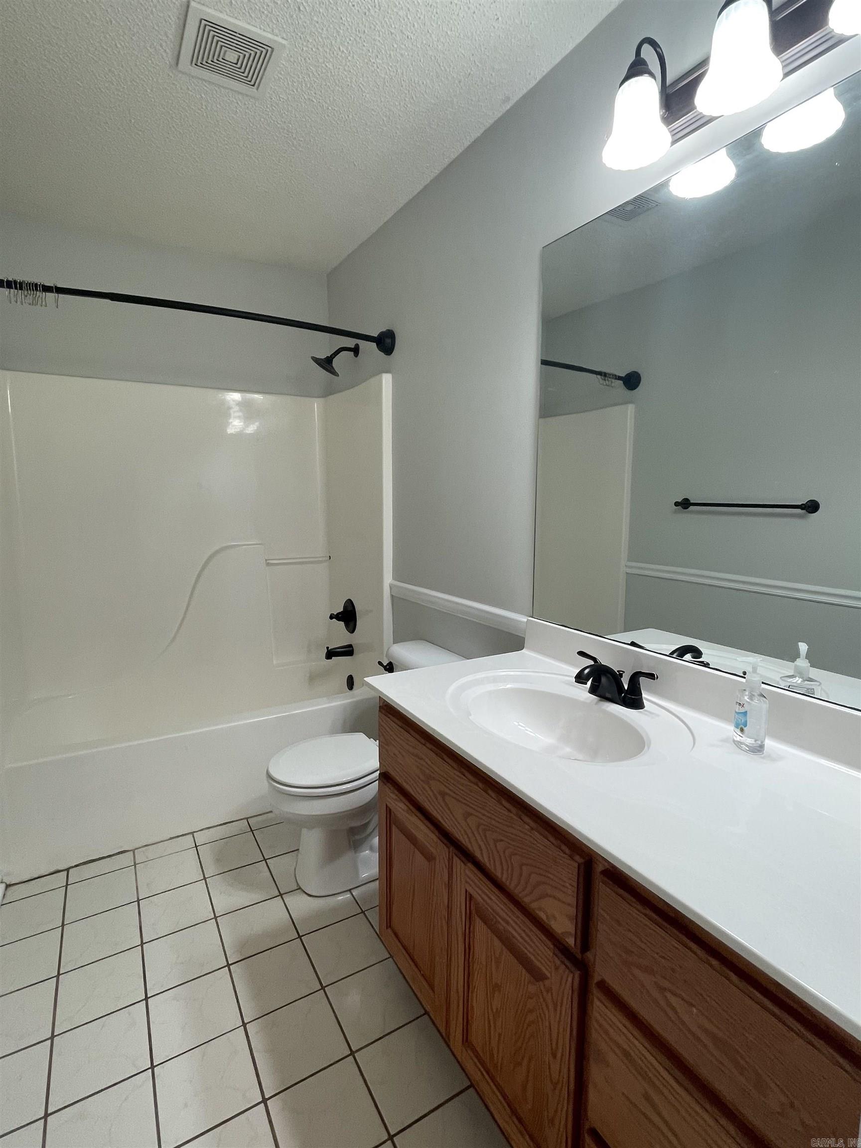 CEDAR RIDGE - Residential