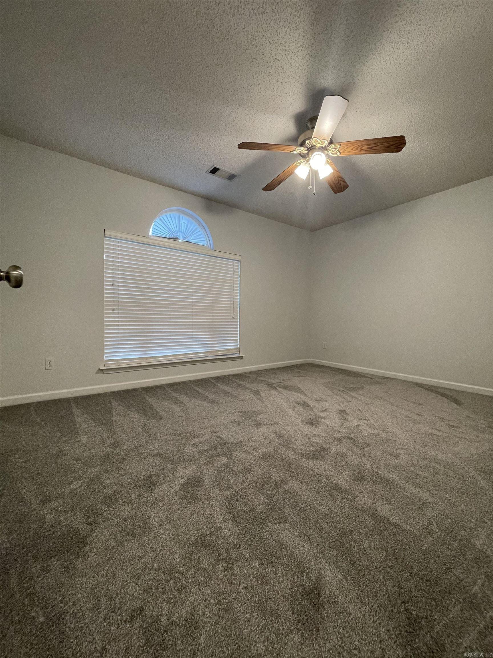 CEDAR RIDGE - Residential