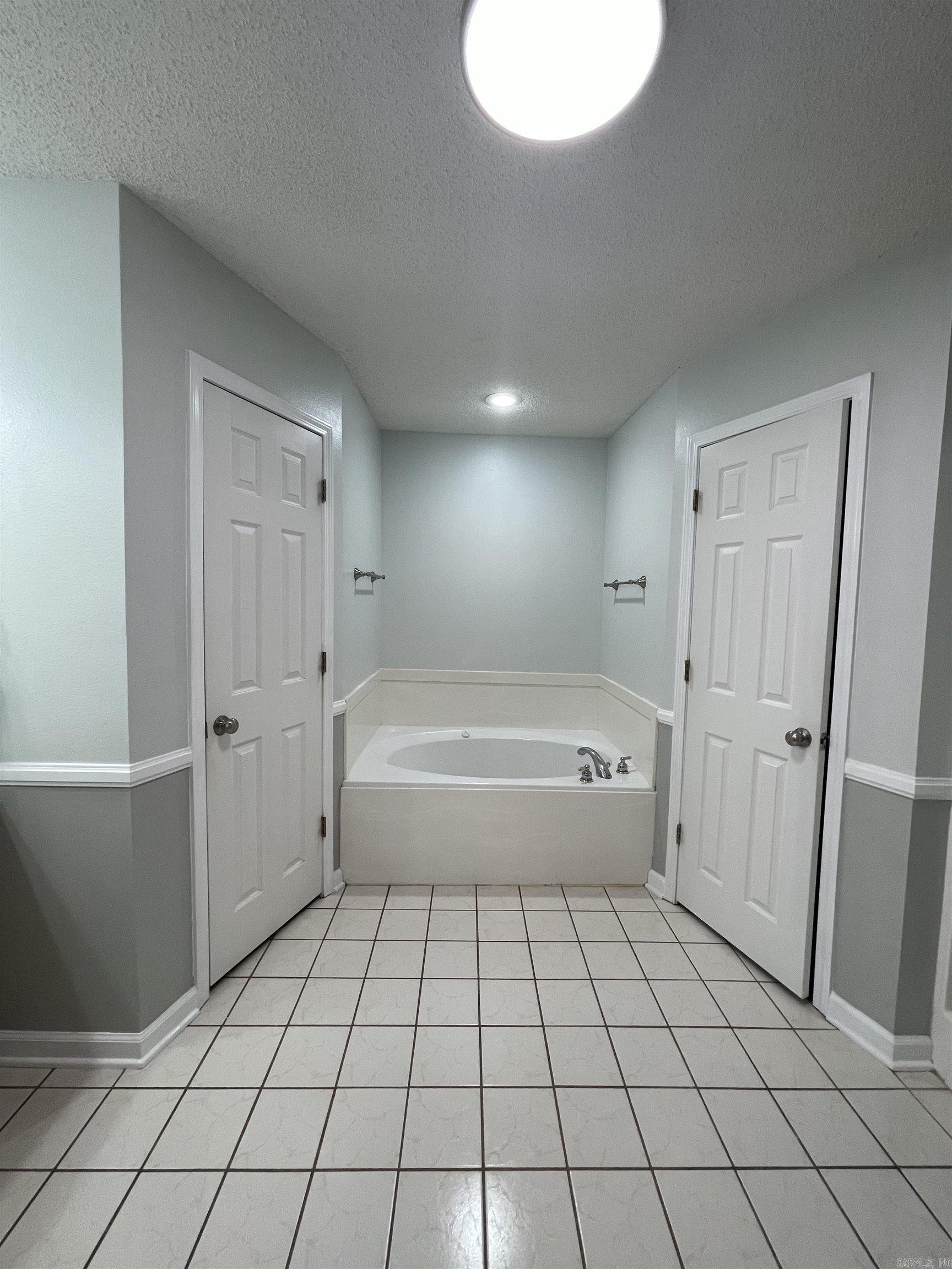 CEDAR RIDGE - Residential