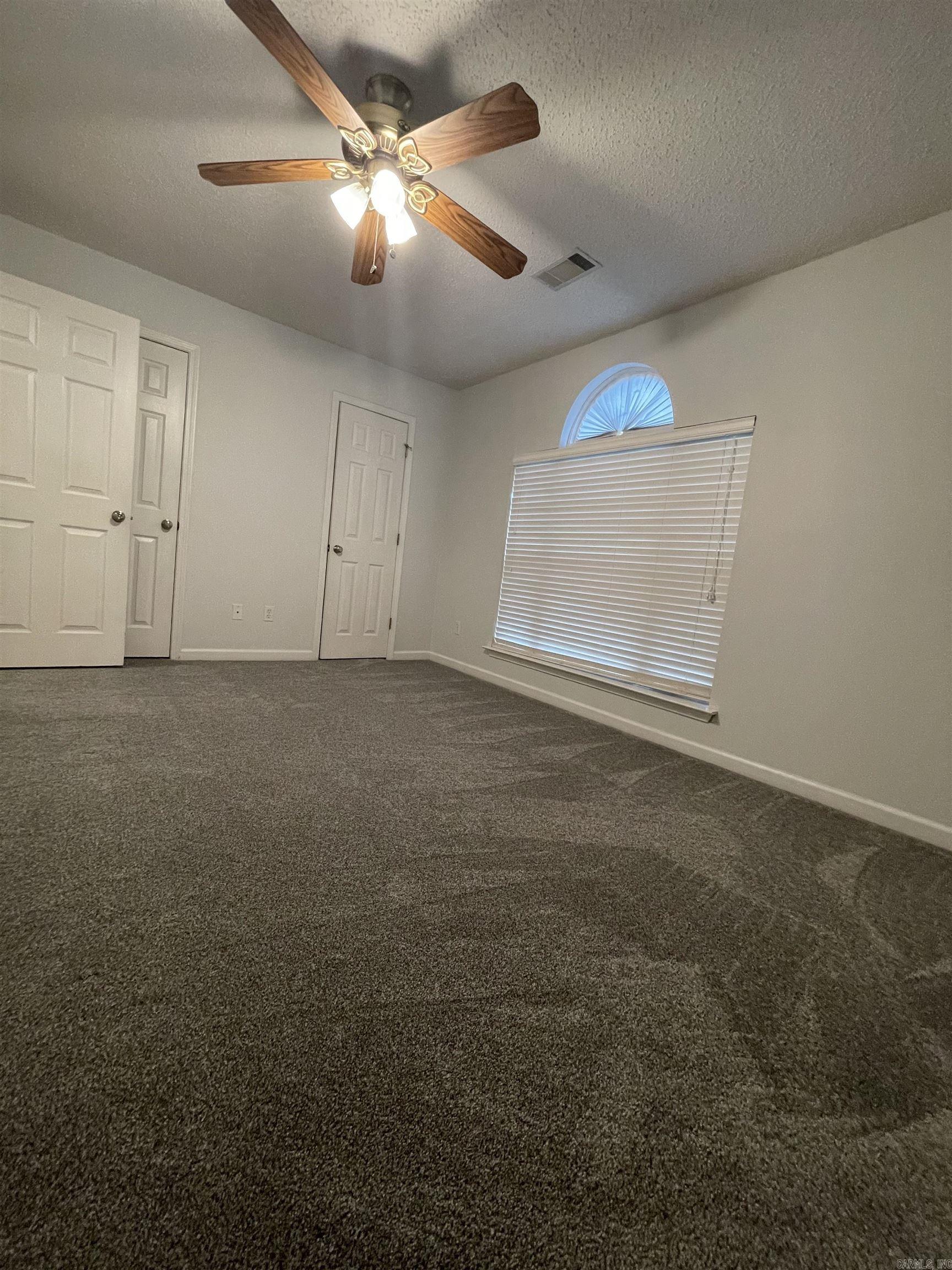 CEDAR RIDGE - Residential