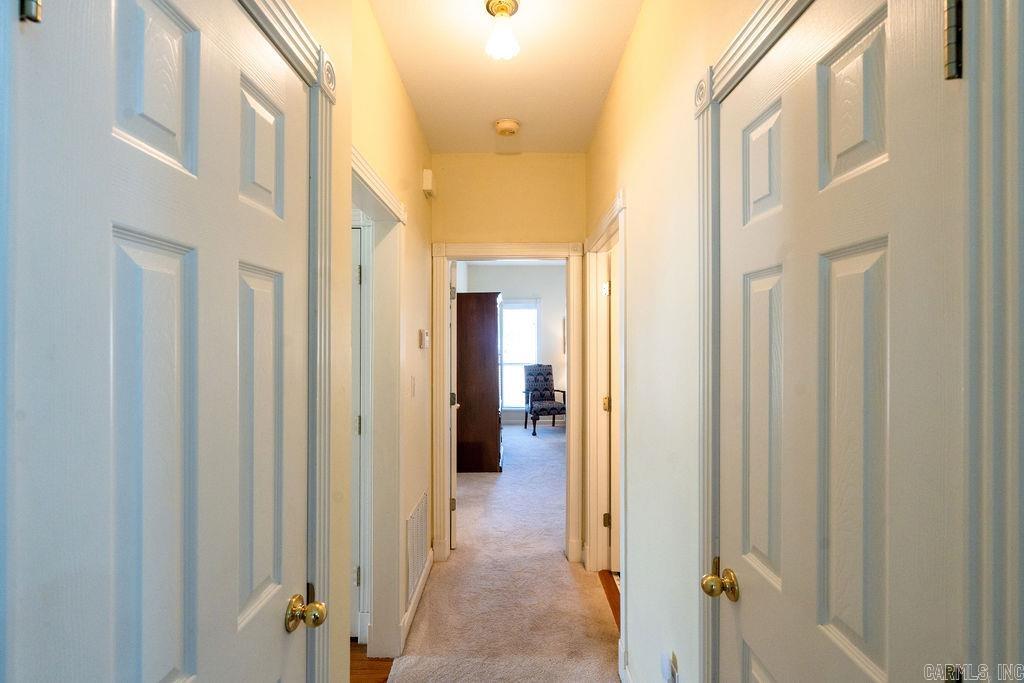 RIVER OAKS - Residential