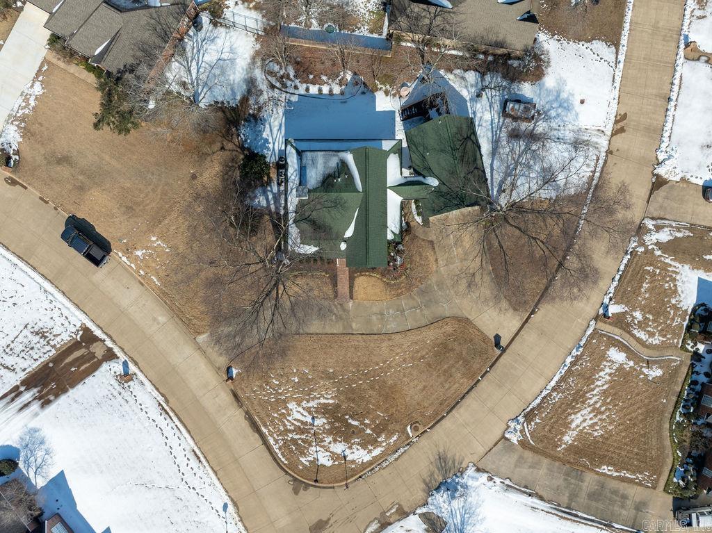 RIVER OAKS - Residential