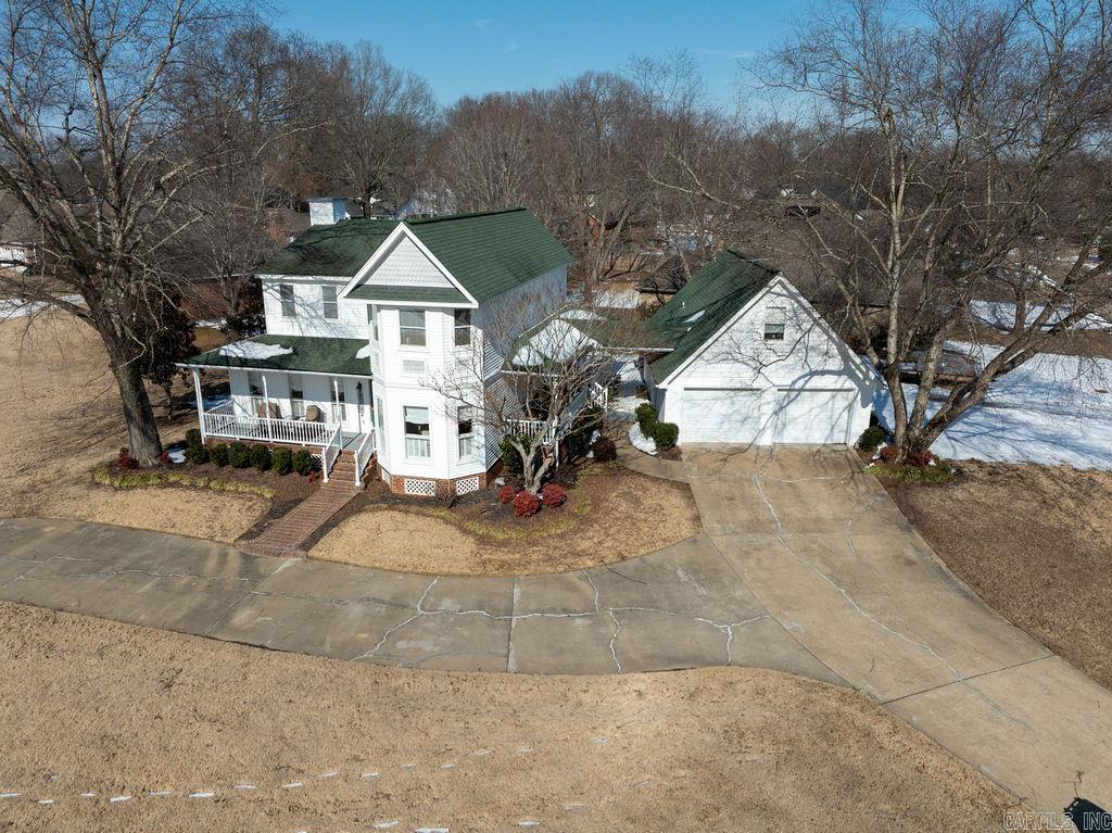 RIVER OAKS - Residential