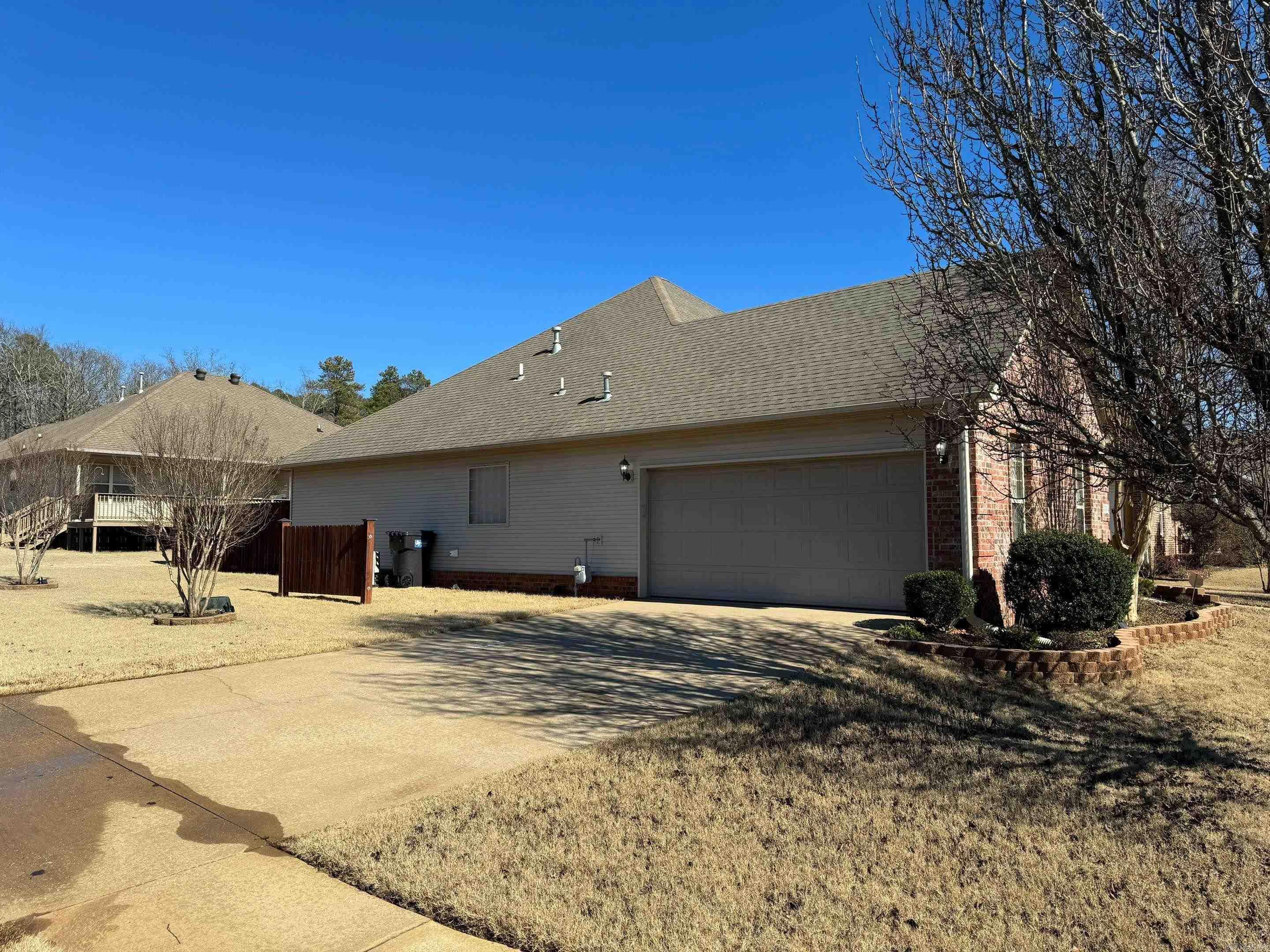 The Oaks - Residential