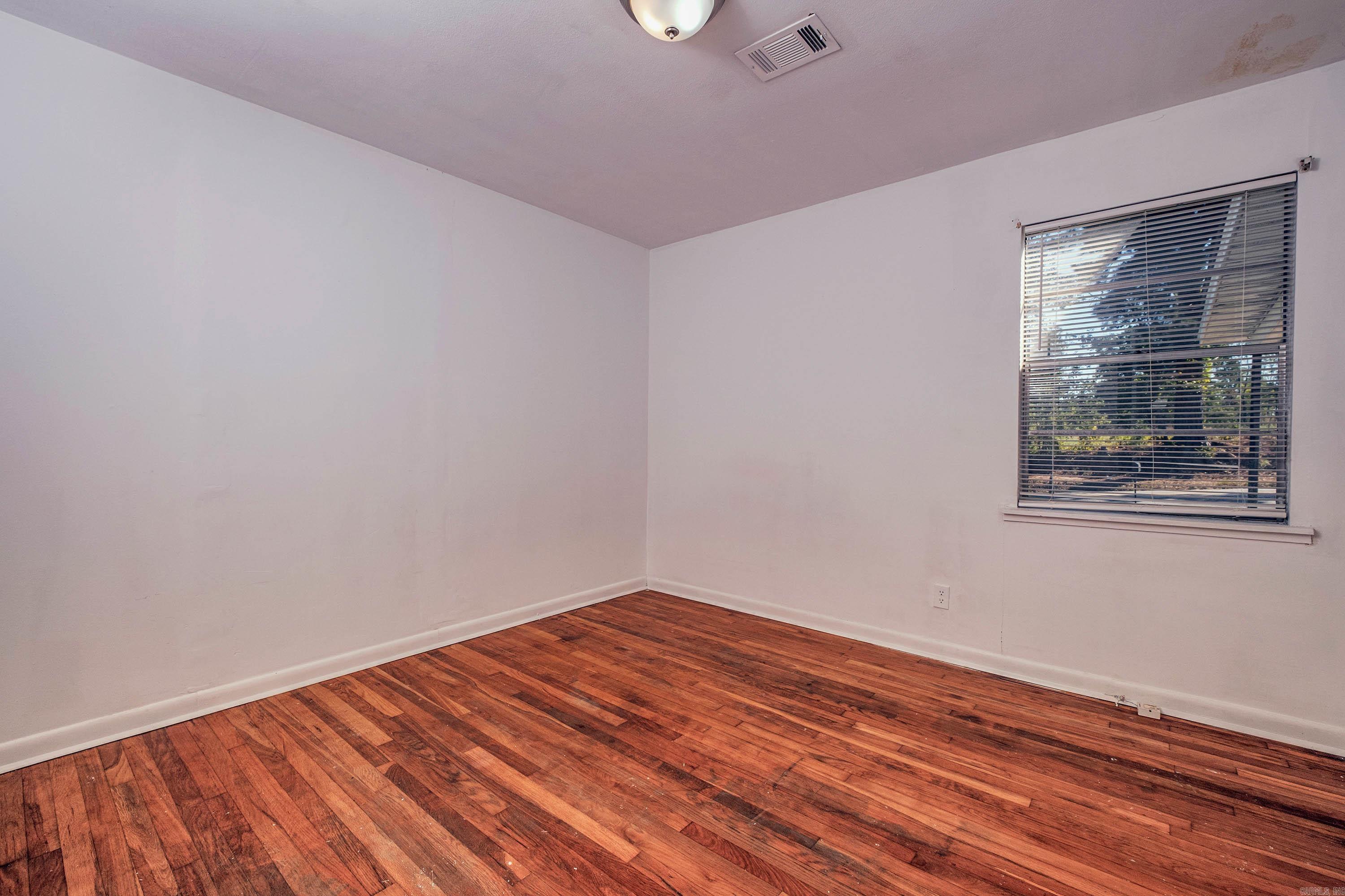 Metes & Bounds - Residential Lease