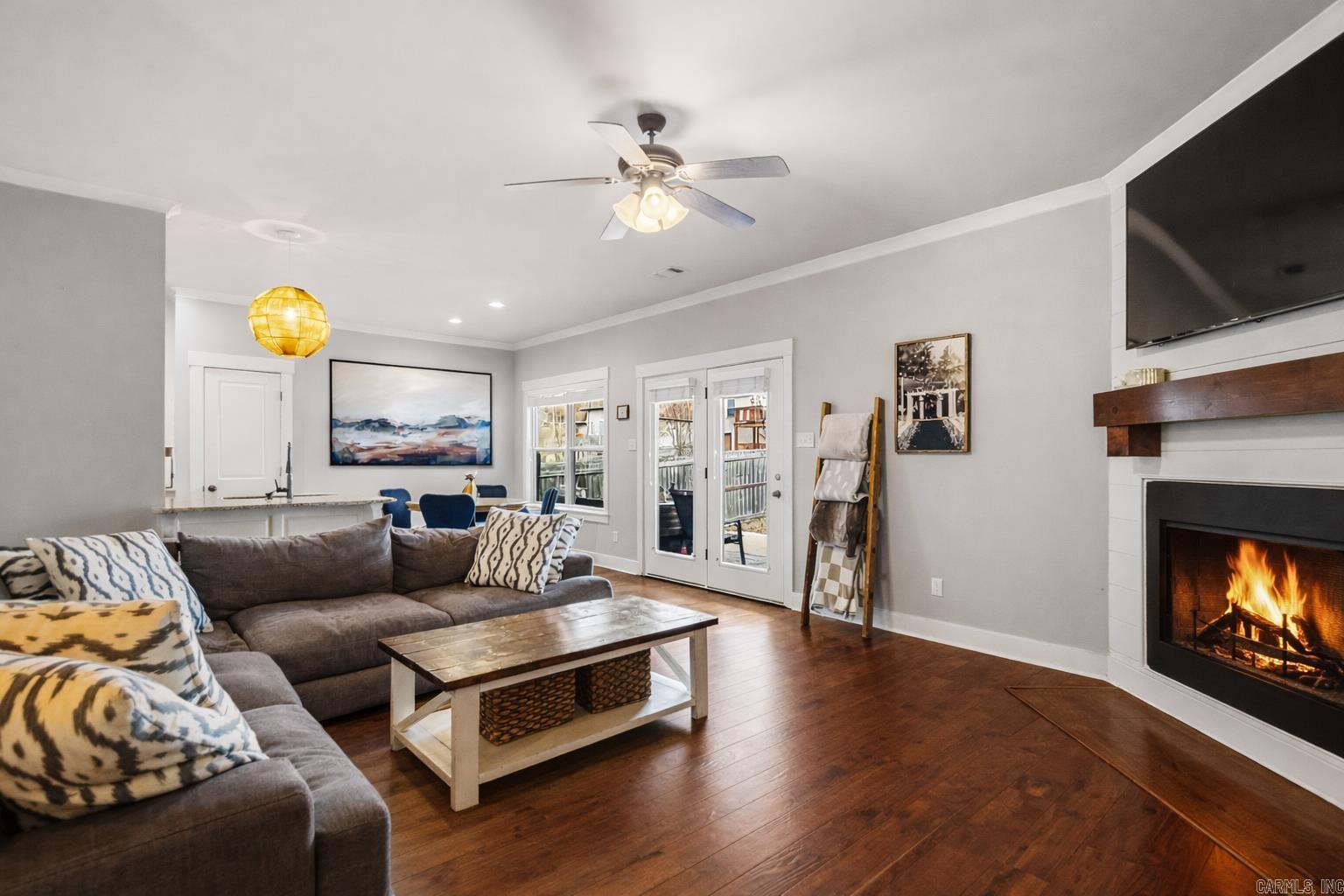 HALEY COURT - Residential