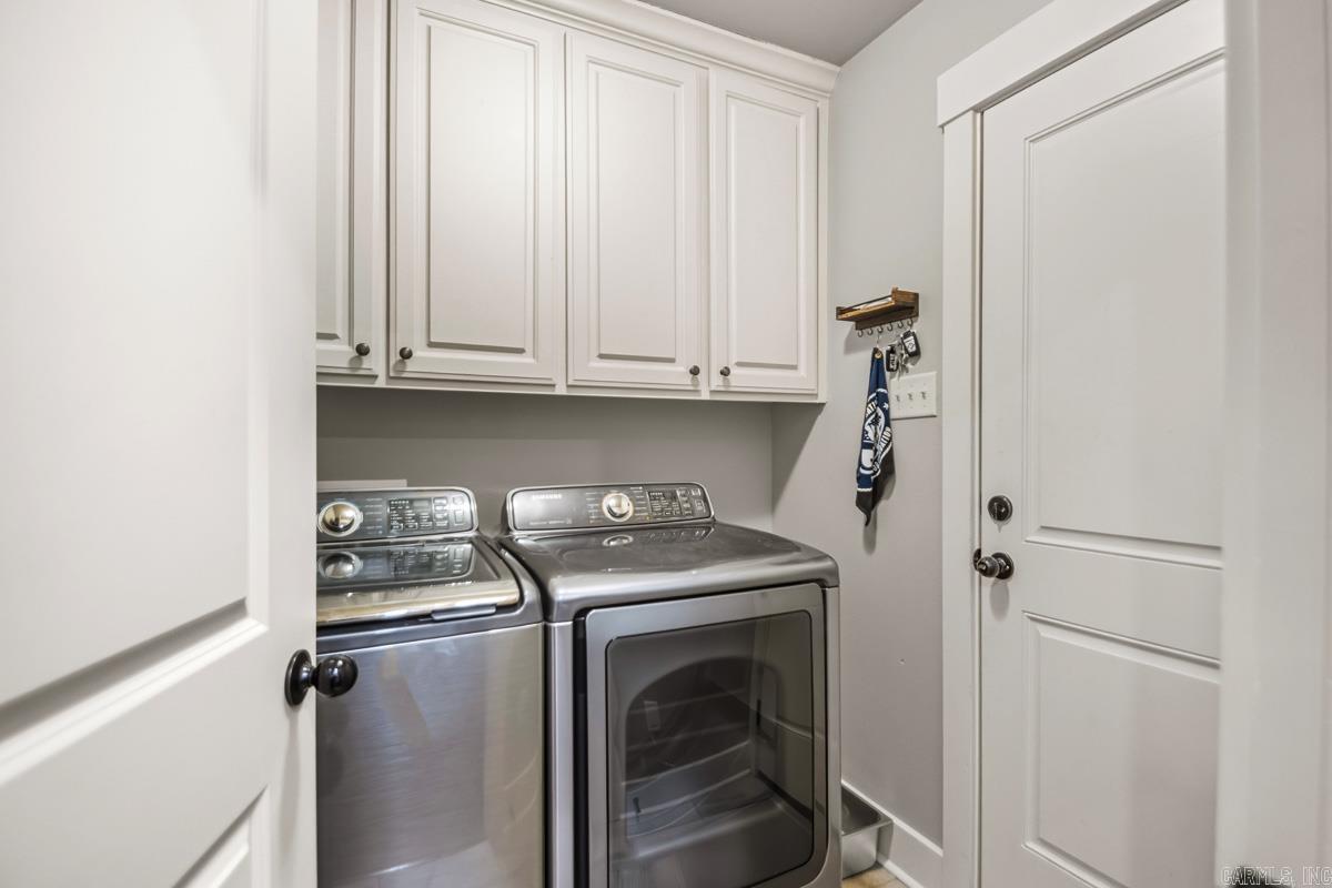 HALEY COURT - Residential