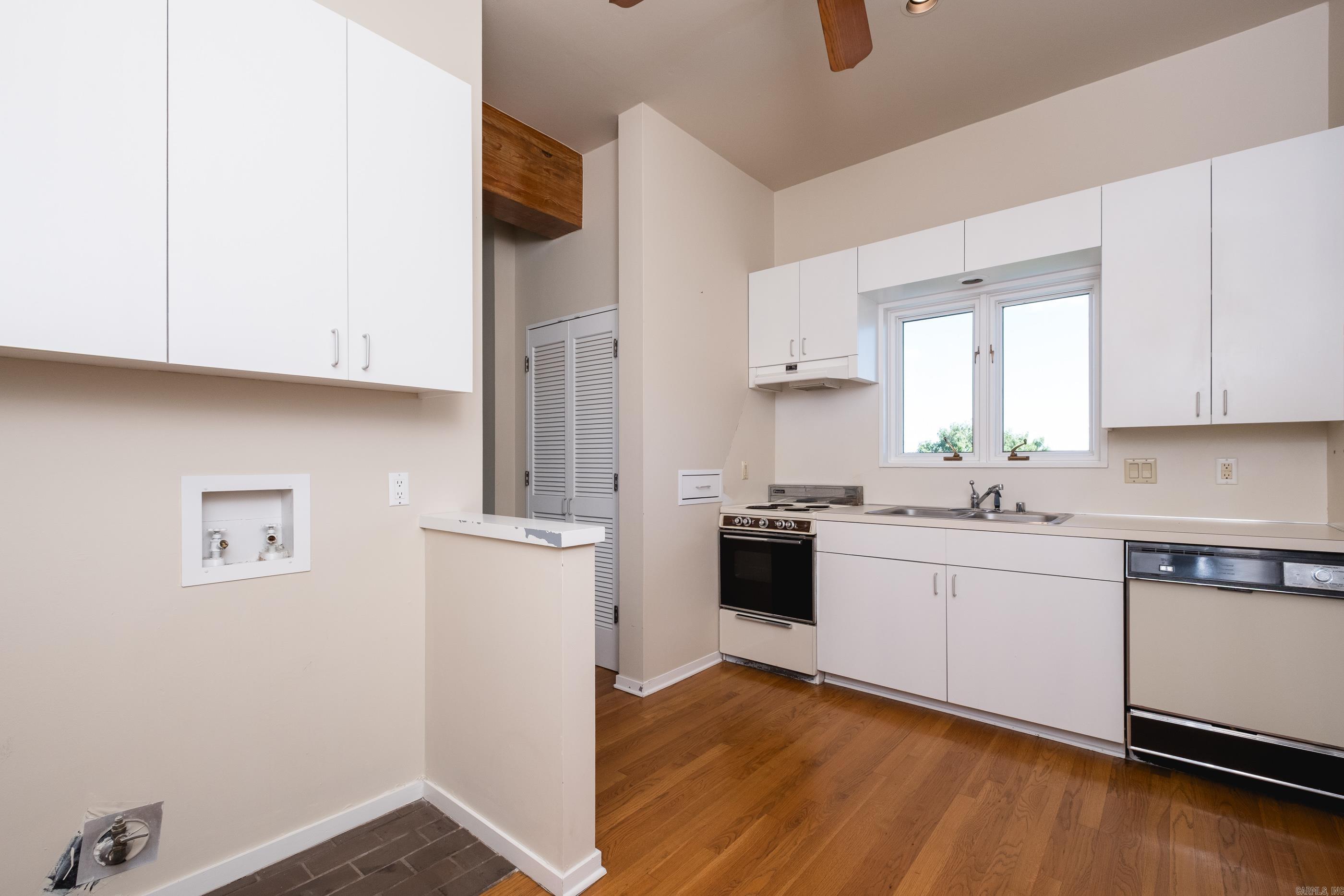 RIVER RIDGE - Residential