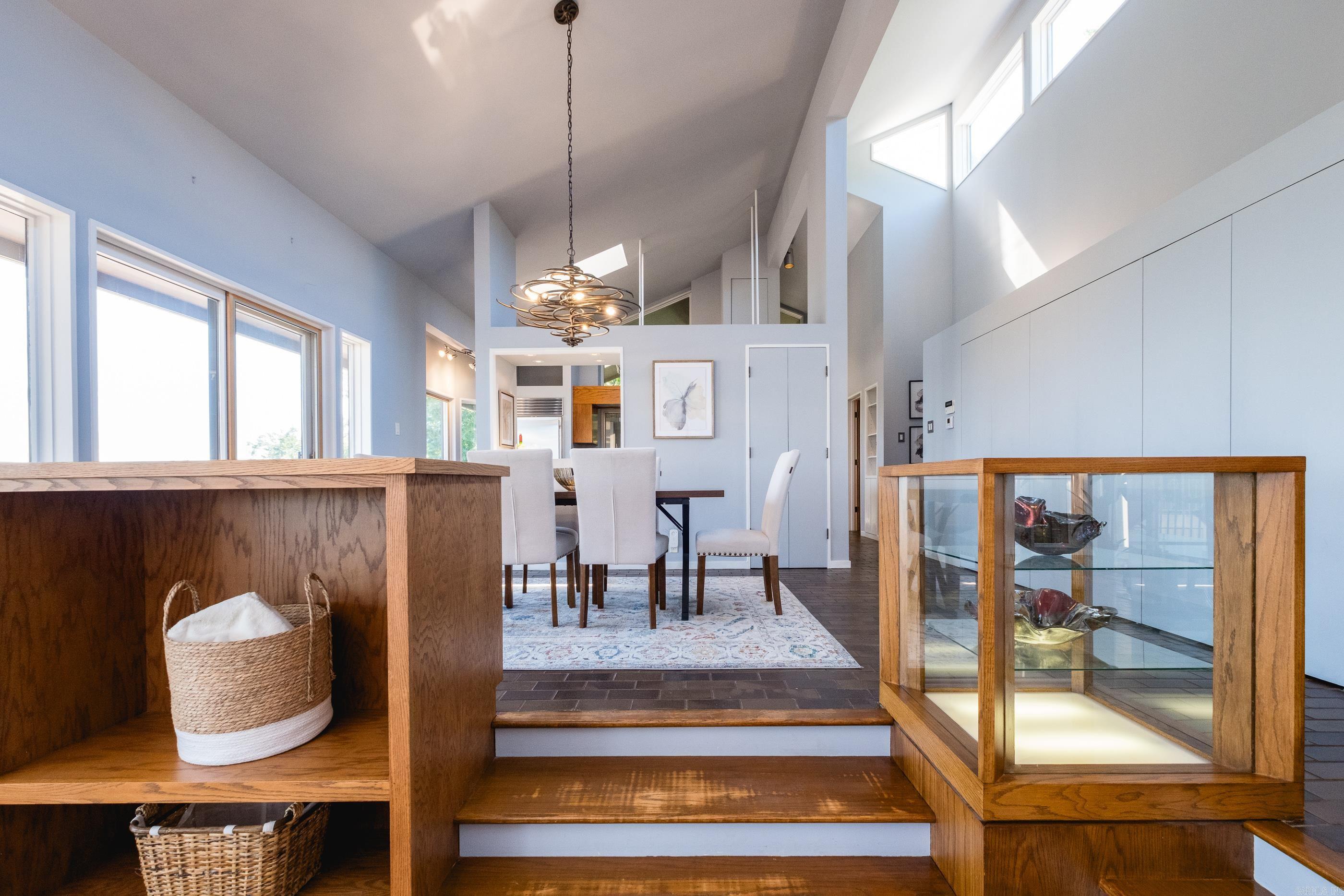 RIVER RIDGE - Residential