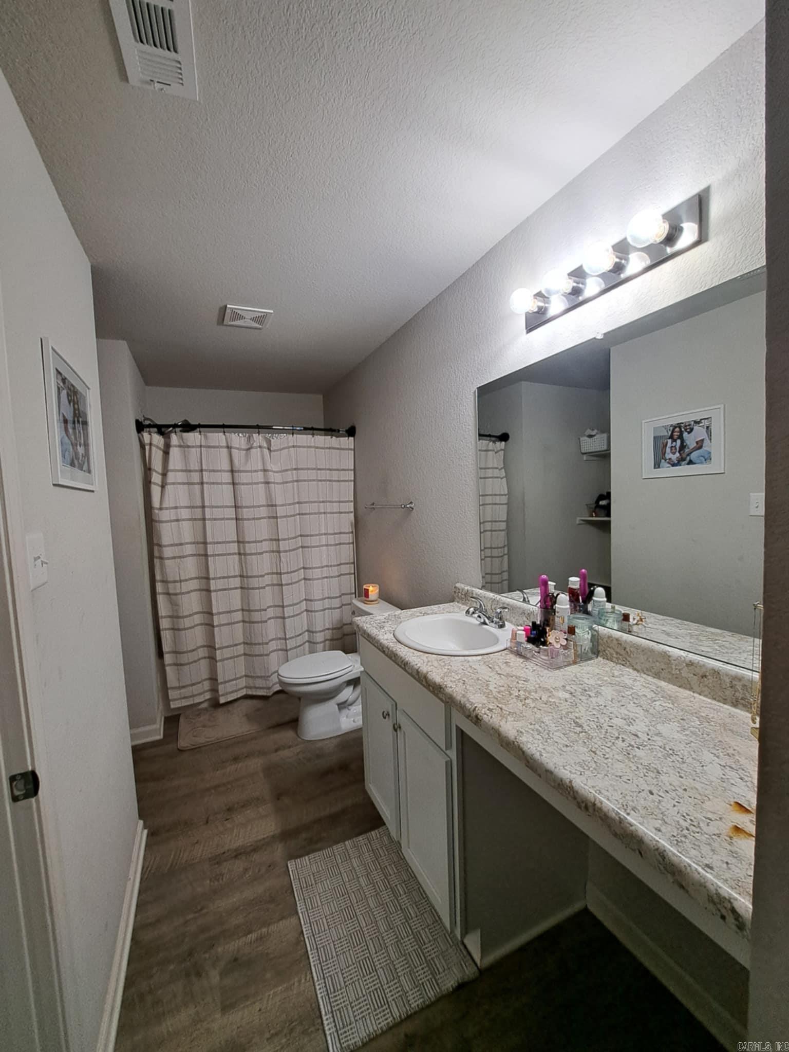 MUSEUM MEADOWS - Residential