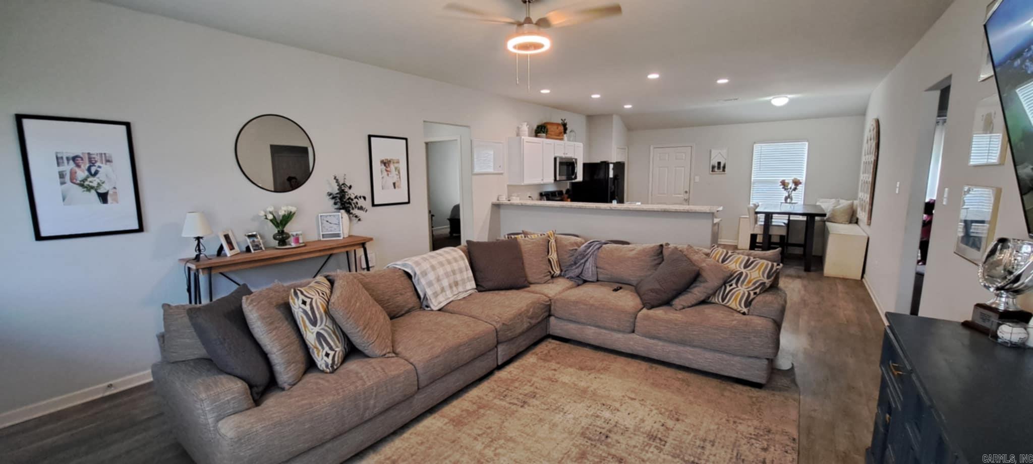 MUSEUM MEADOWS - Residential