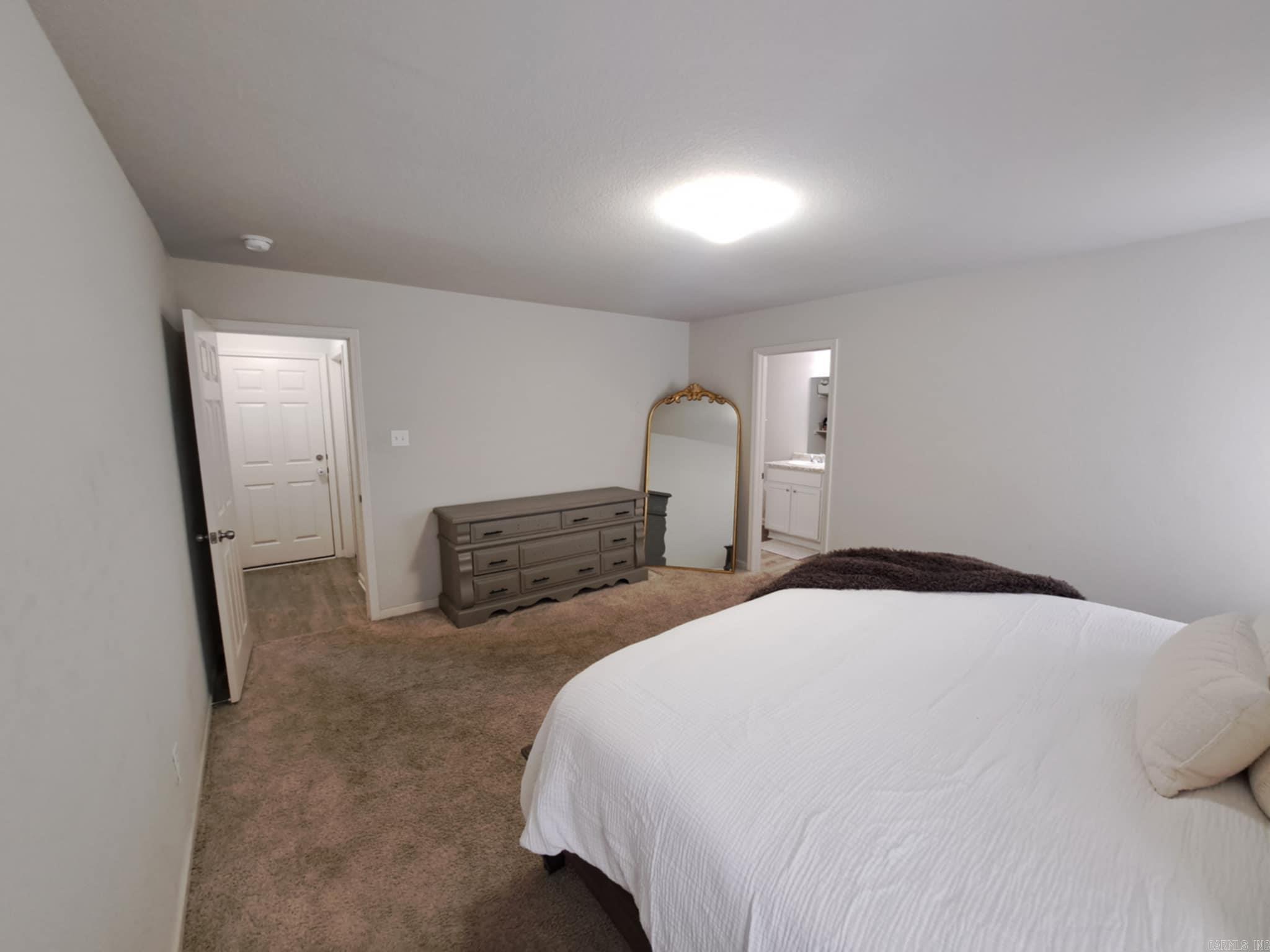 MUSEUM MEADOWS - Residential