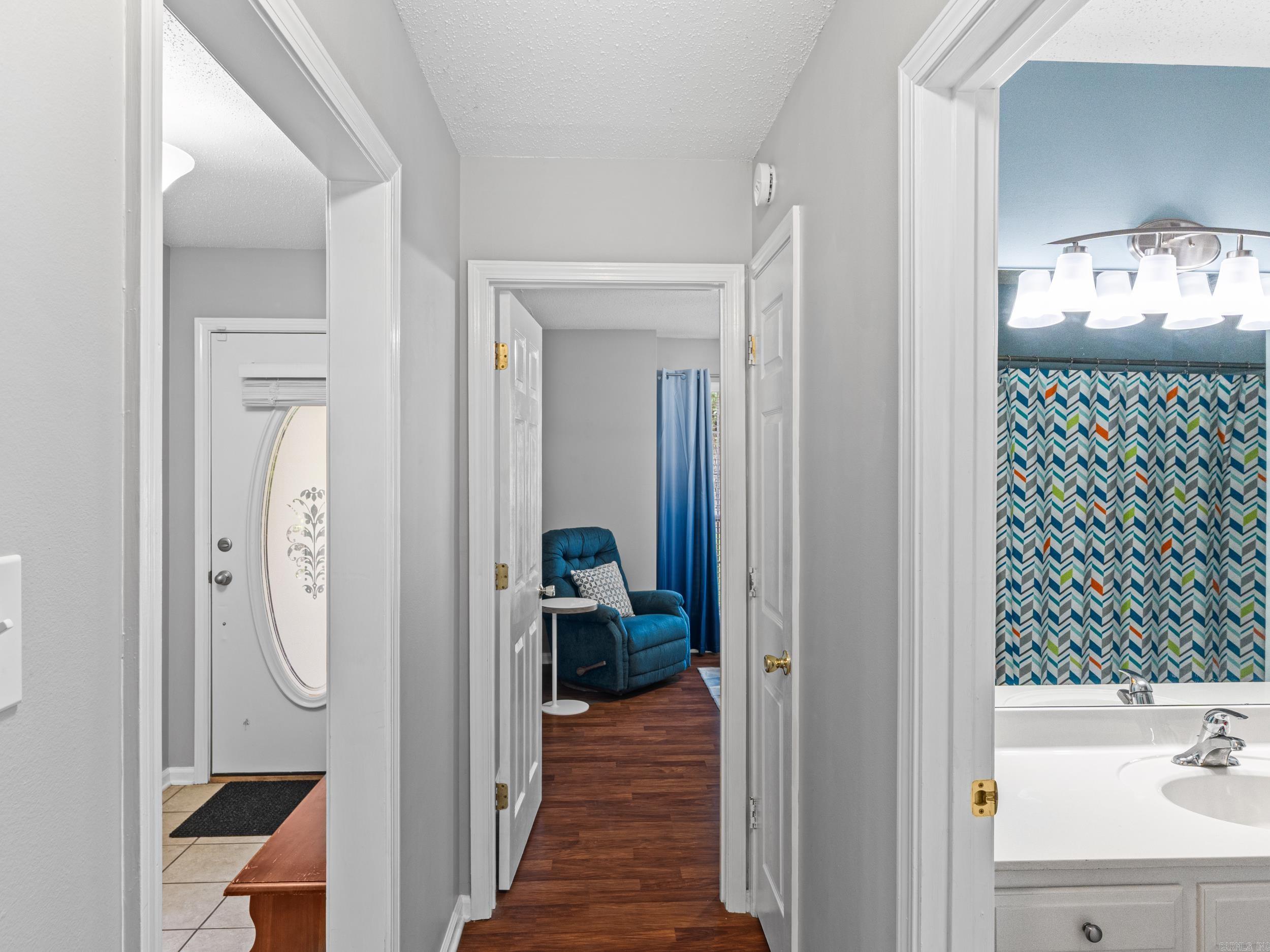 CEDAR RIDGE - Residential