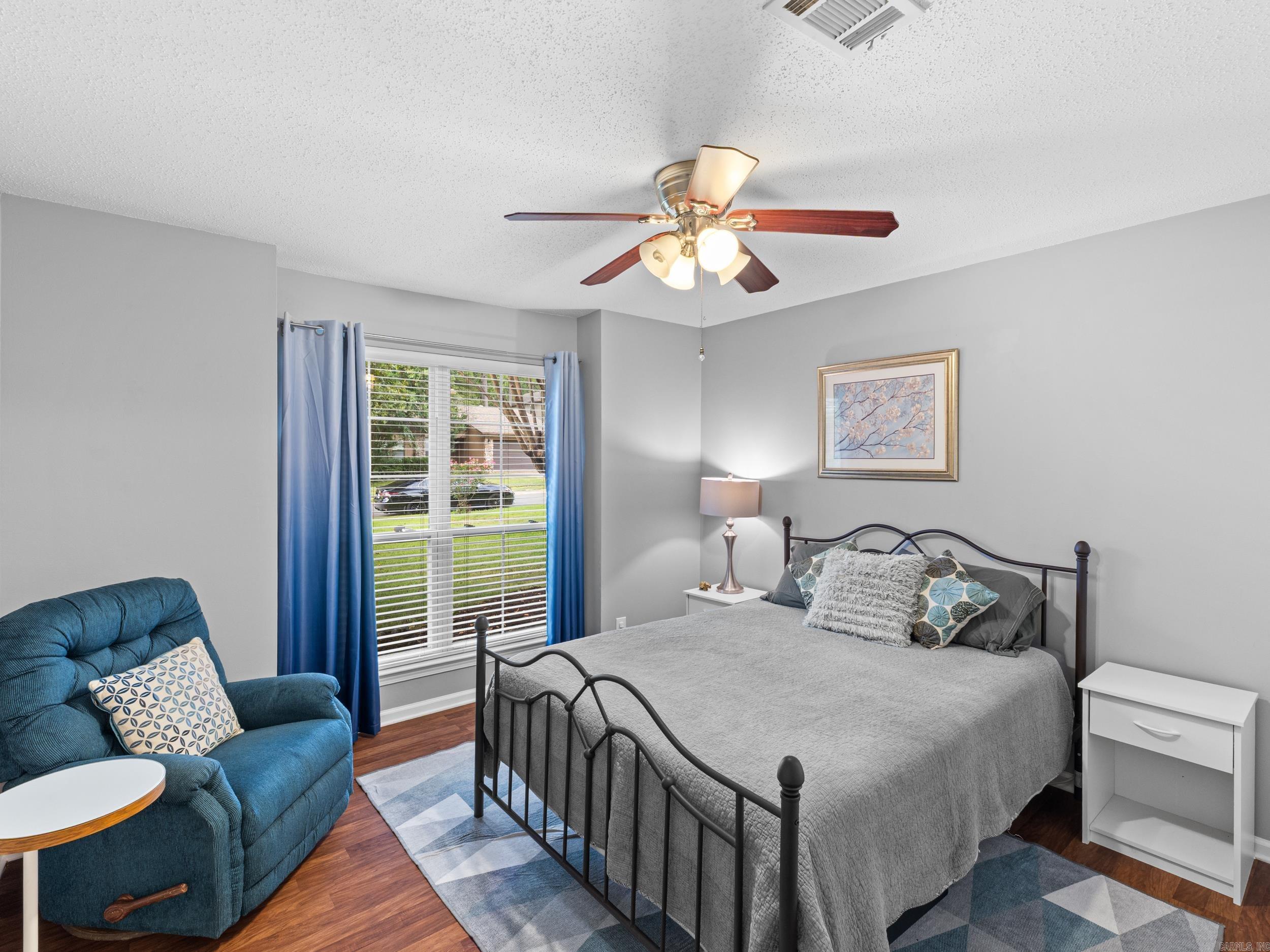 CEDAR RIDGE - Residential