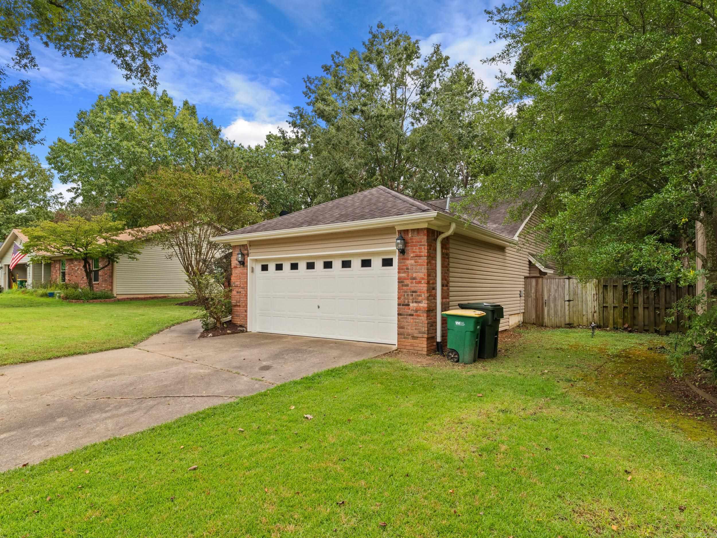 CEDAR RIDGE - Residential