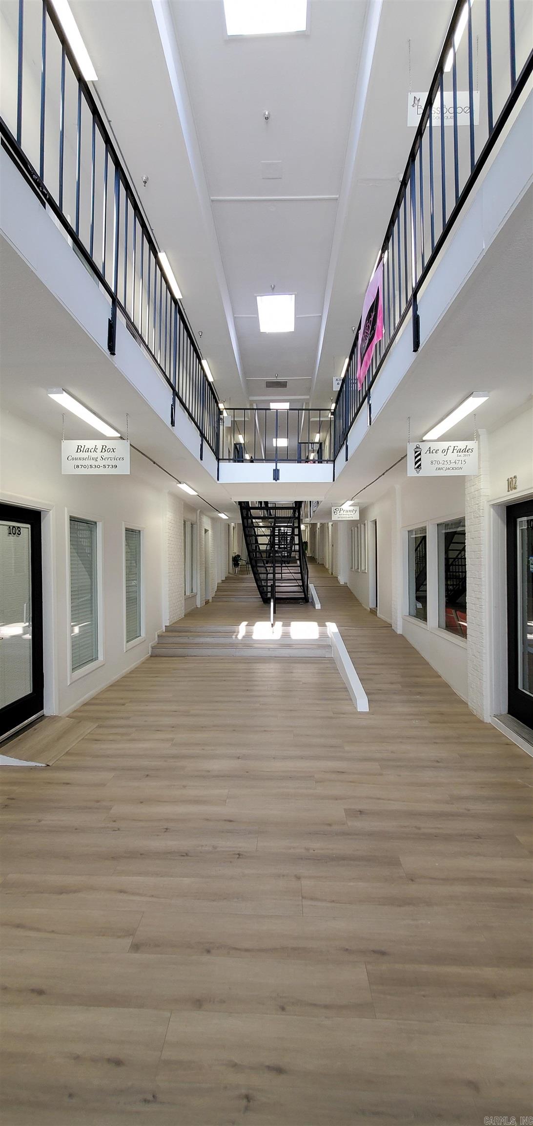 Cobb - Commercial Sale