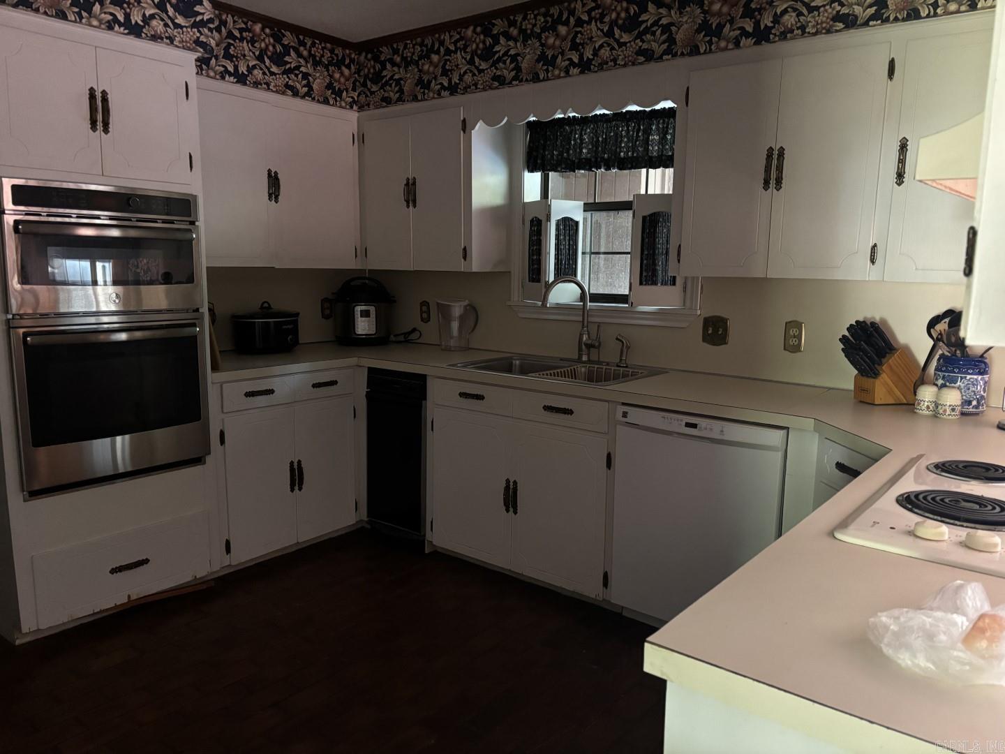 Fairview Hills 3rd - Residential