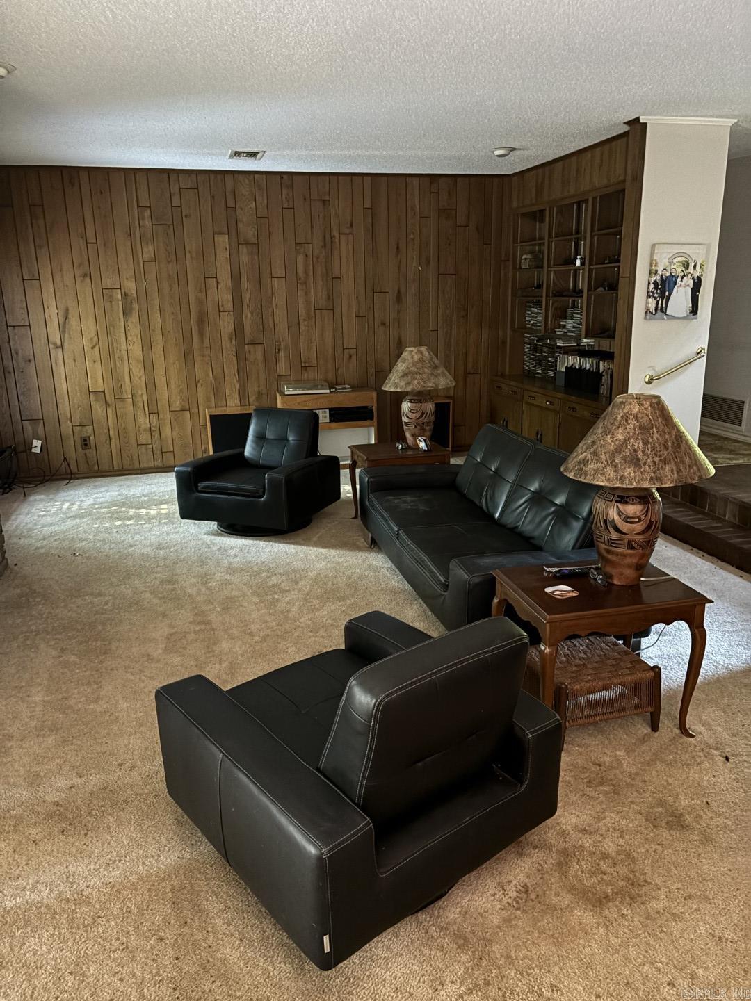 Fairview Hills 3rd - Residential