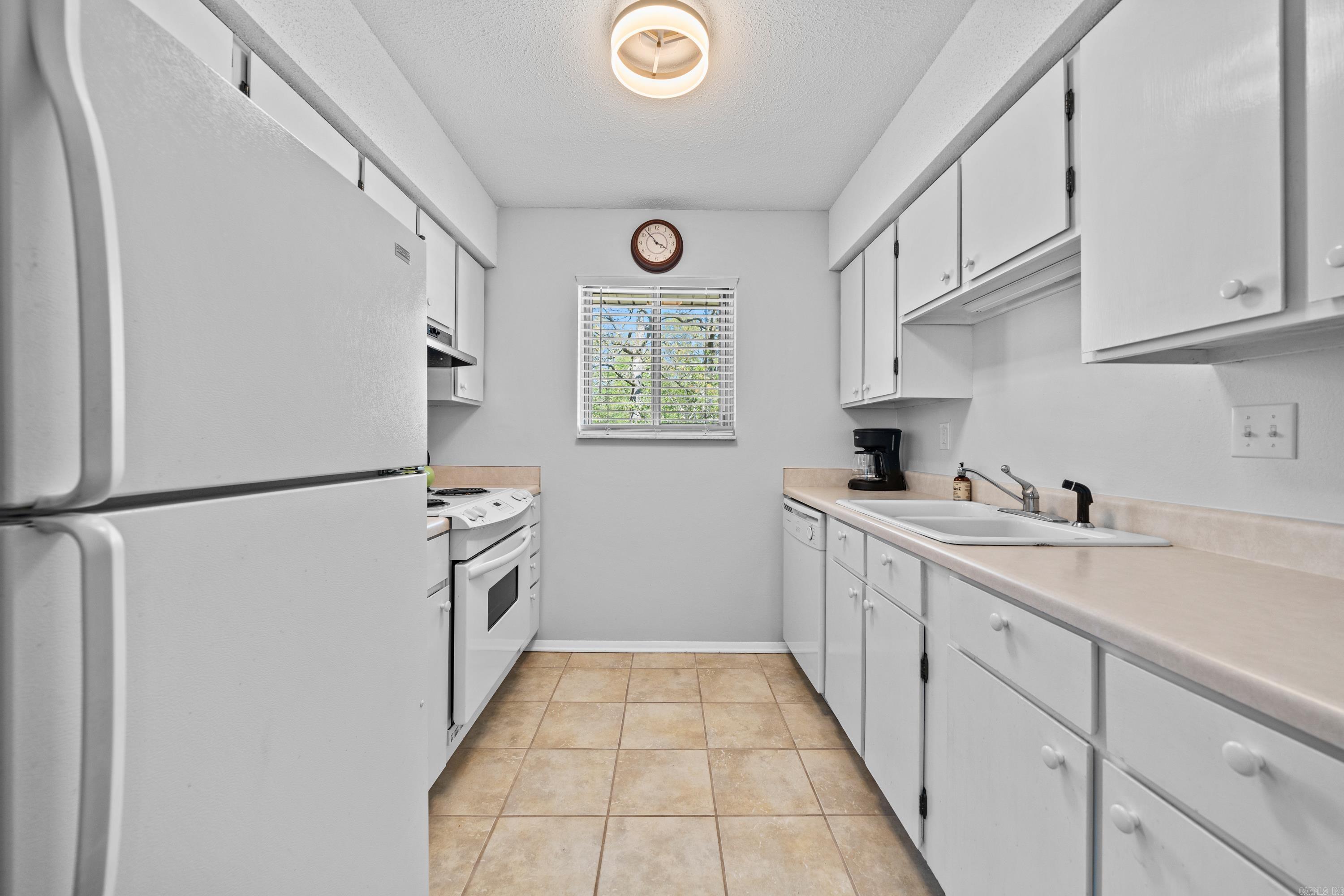 Montague Gardens - Residential