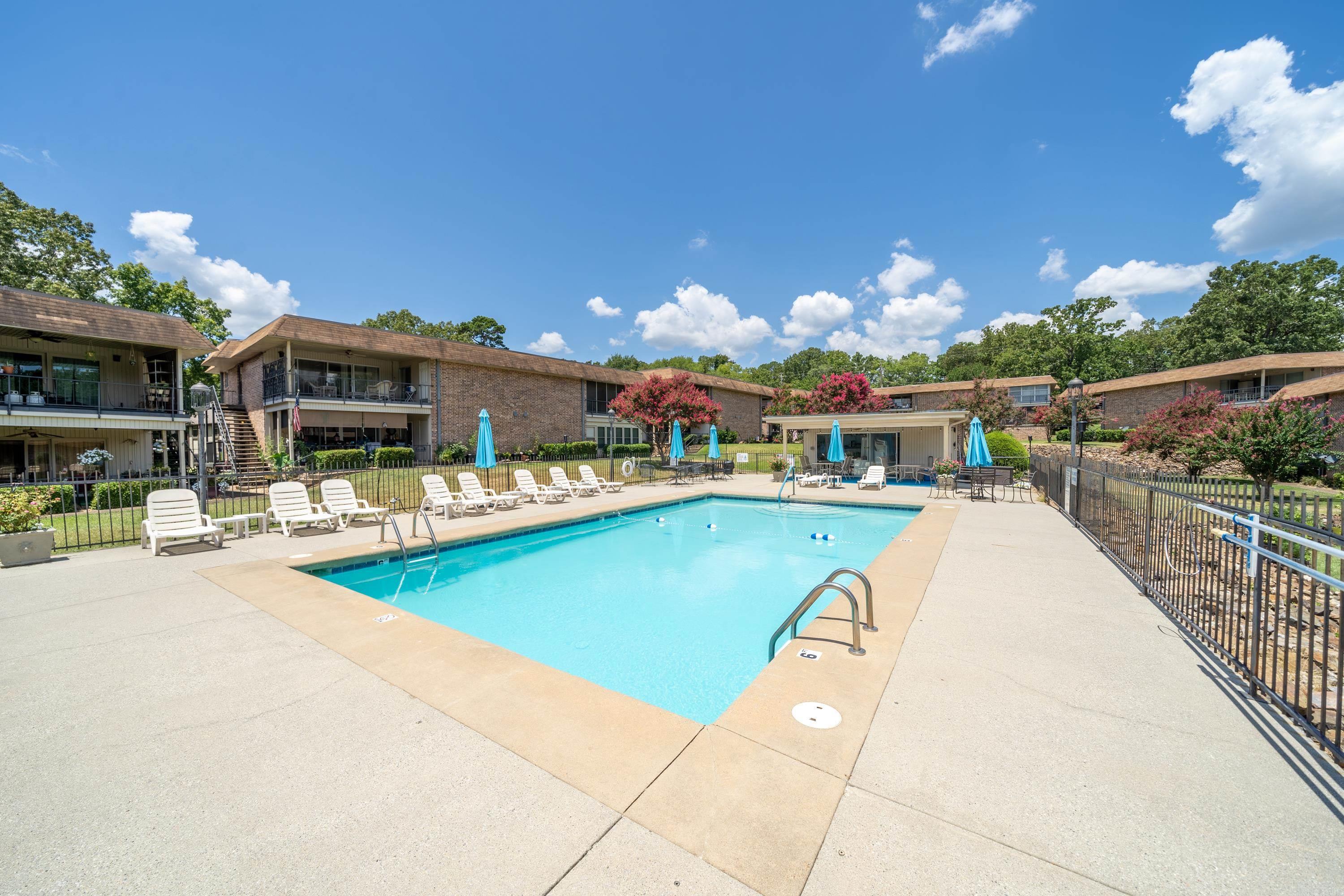 Montague Gardens - Residential