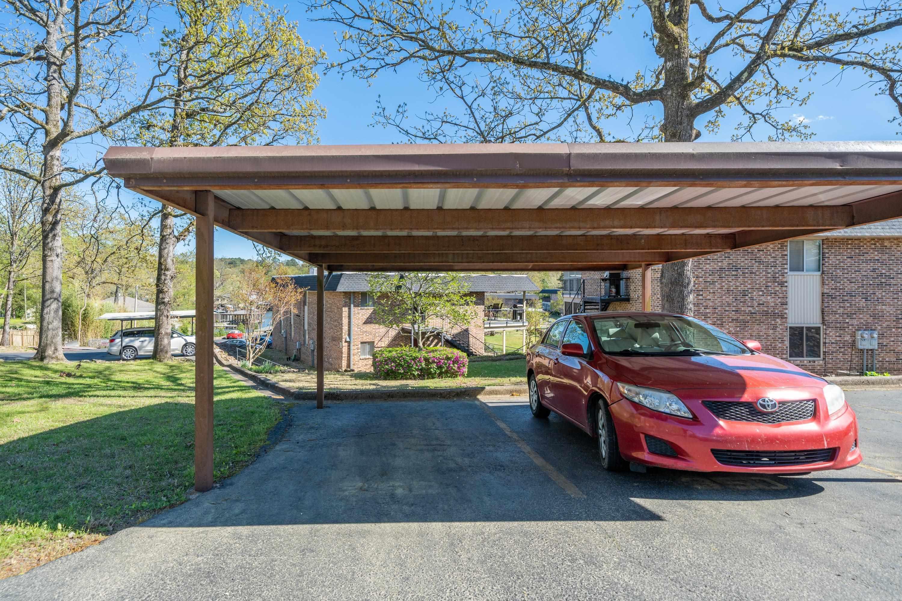 Montague Gardens - Residential