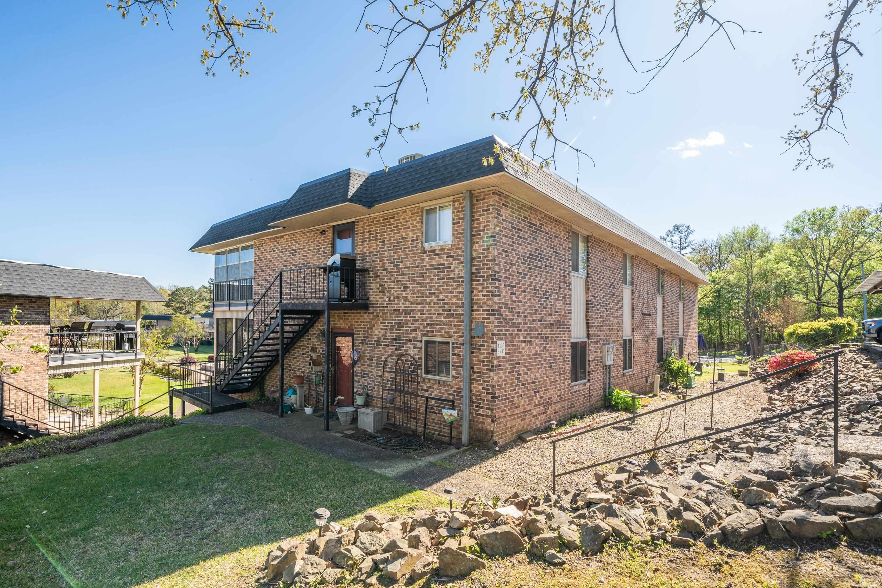 Montague Gardens - Residential