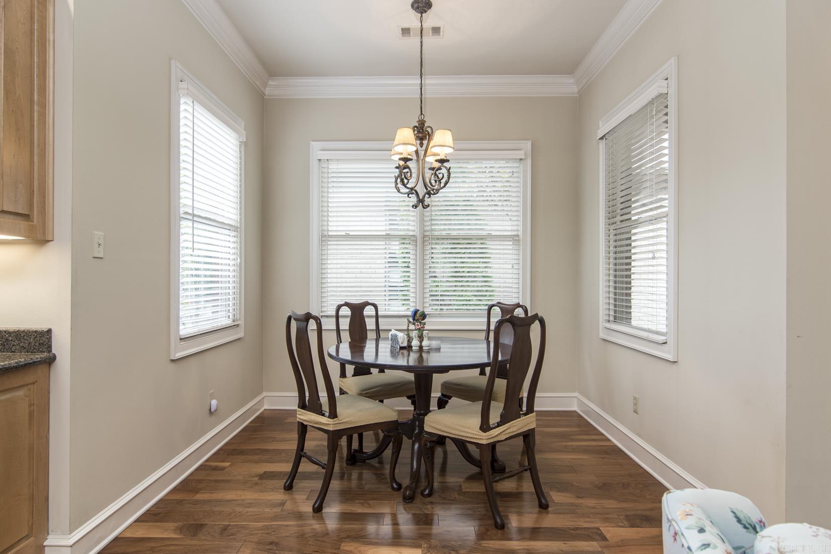 CHENAL VALLEY THE OAKS - Residential