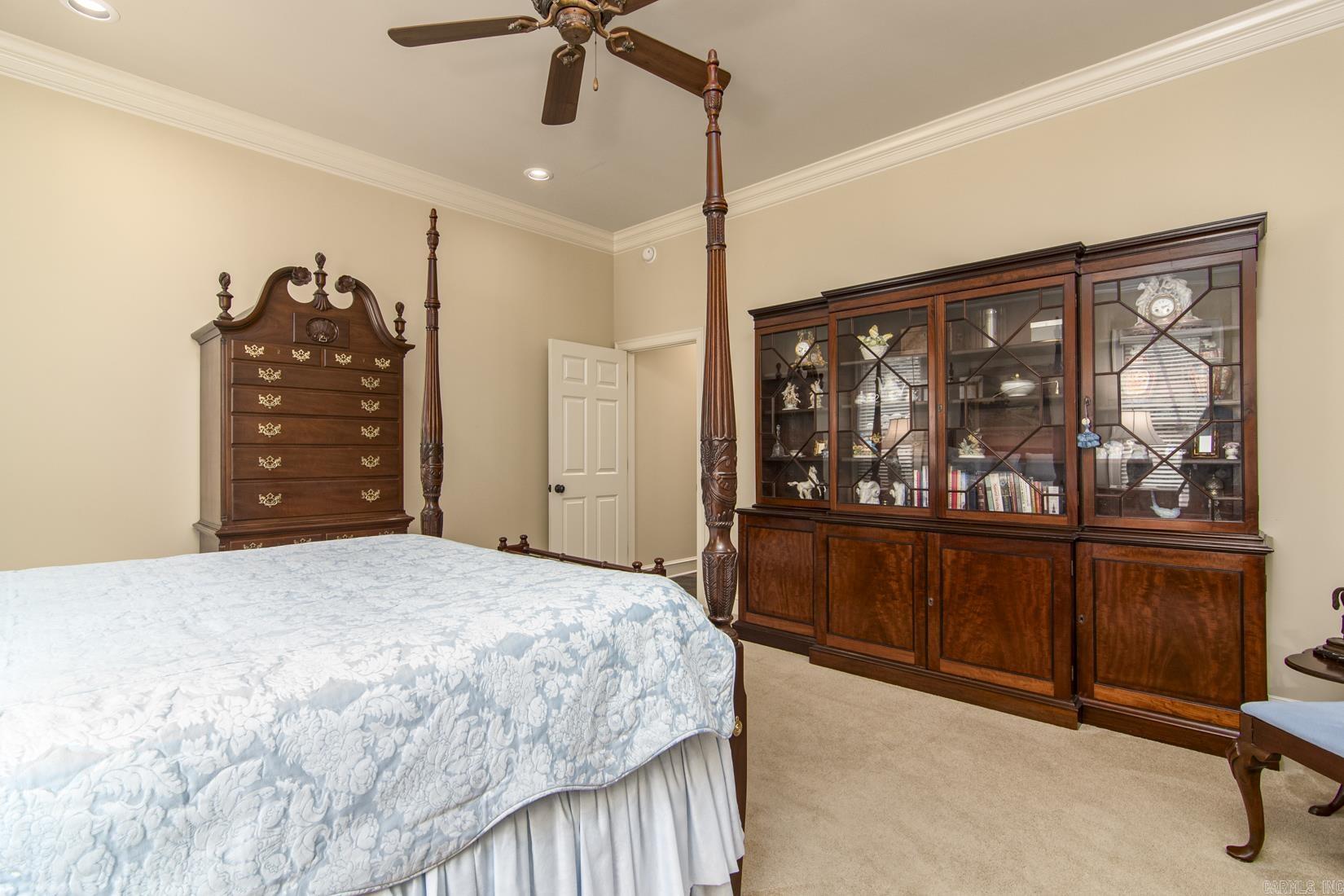 CHENAL VALLEY THE OAKS - Residential