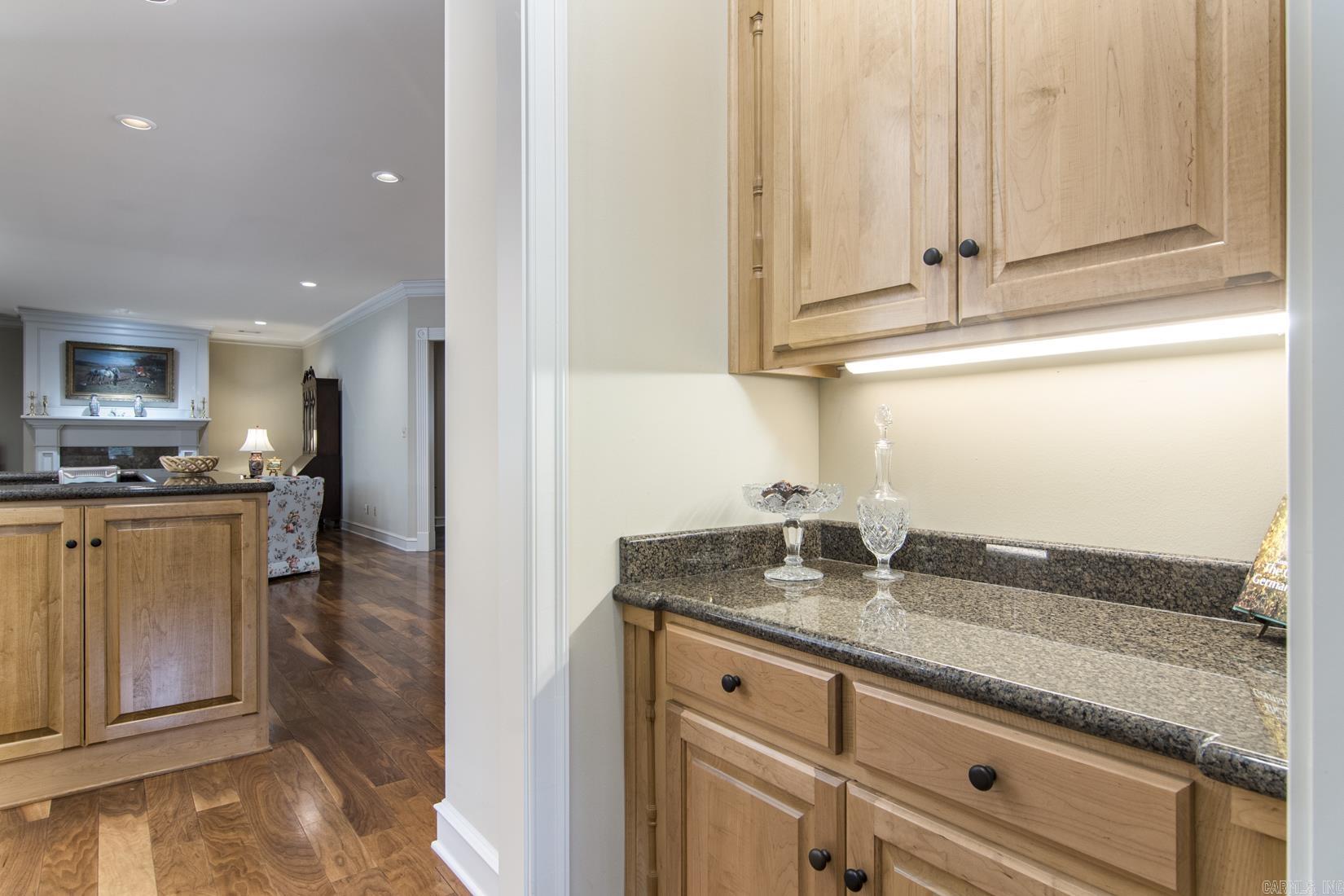 CHENAL VALLEY THE OAKS - Residential